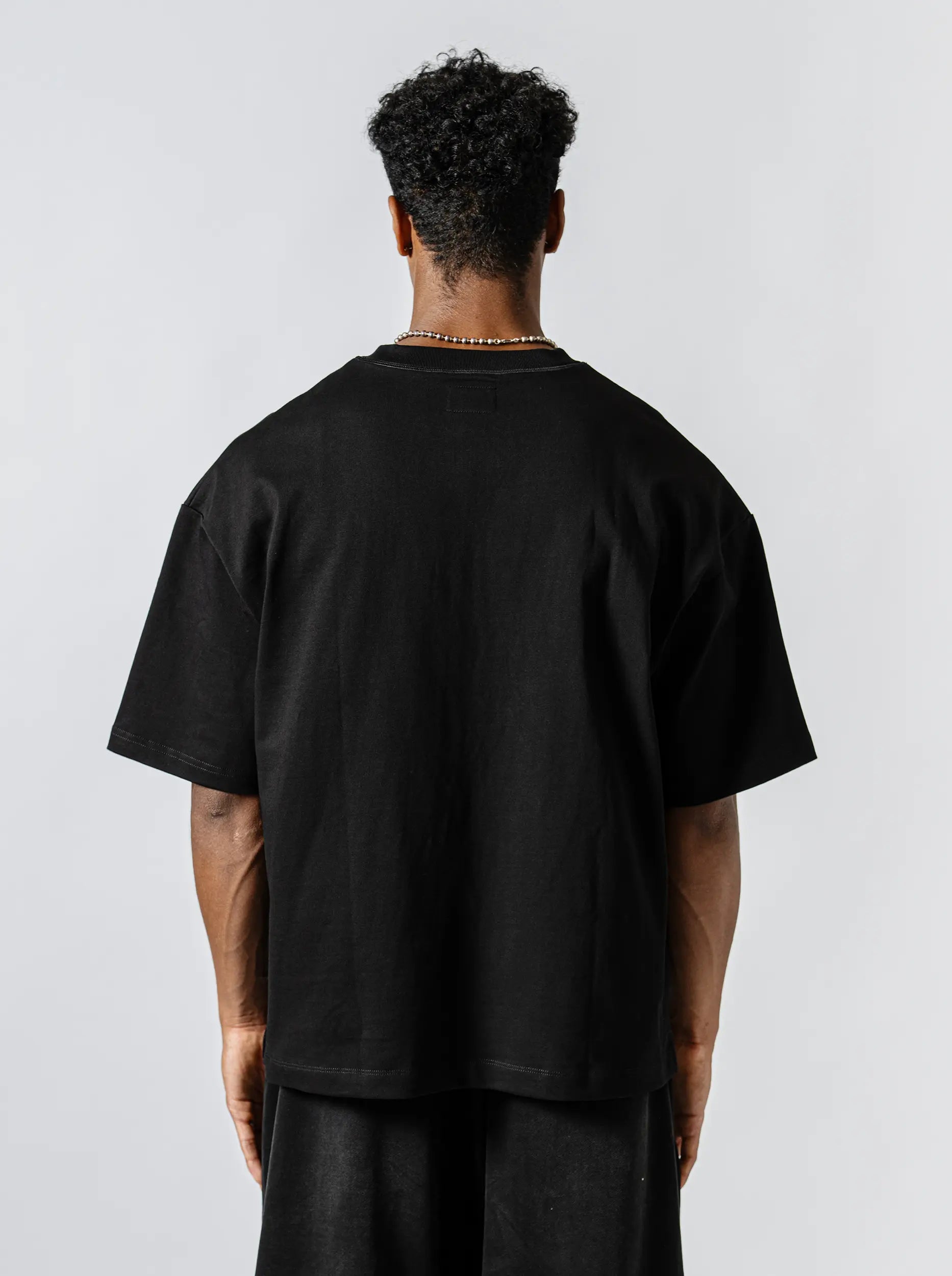 "Privé" Premium SIgnature T-Shirts (Black)