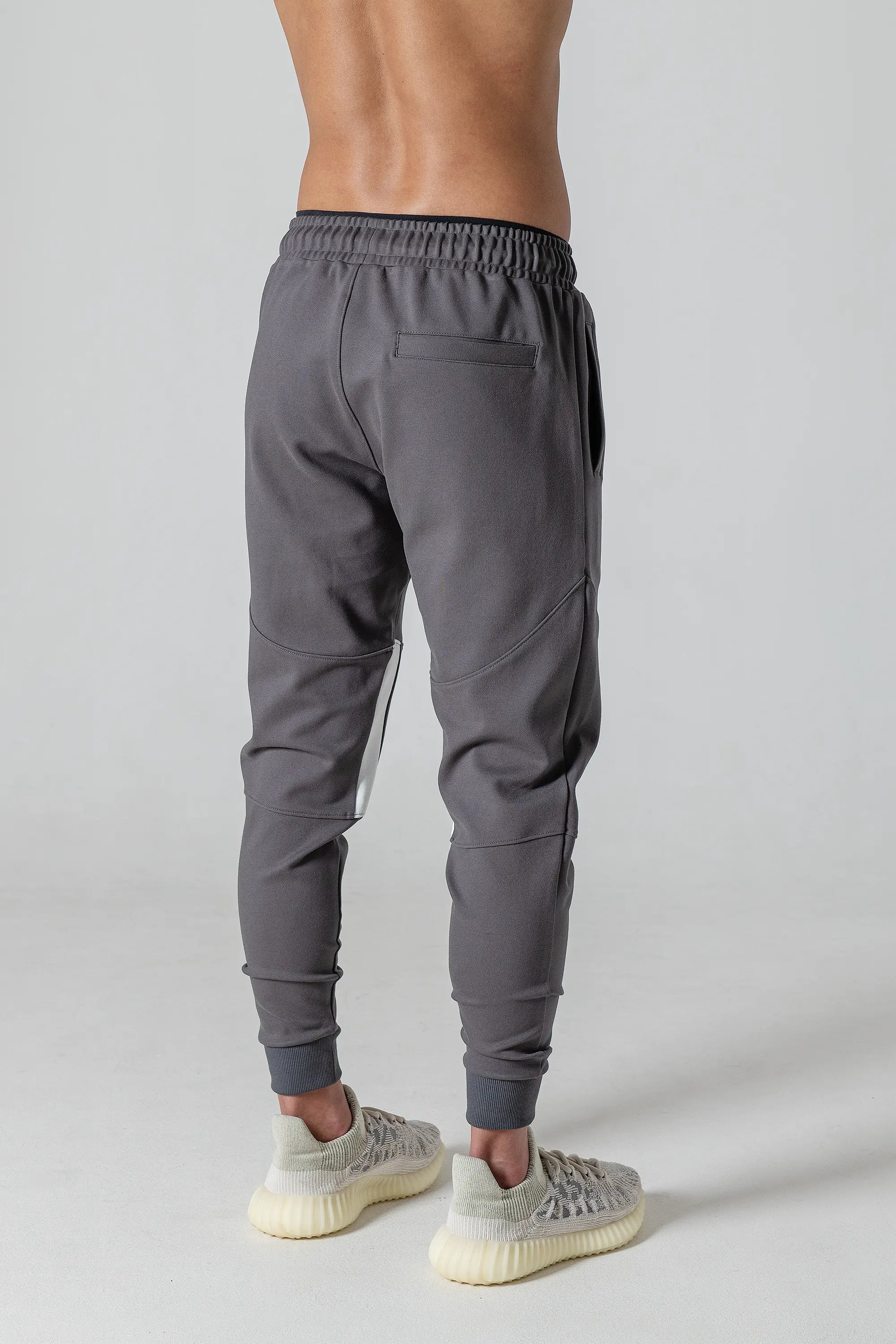 【Ver.3】Pvot Jogger Pants 1st (Dark Gray)
