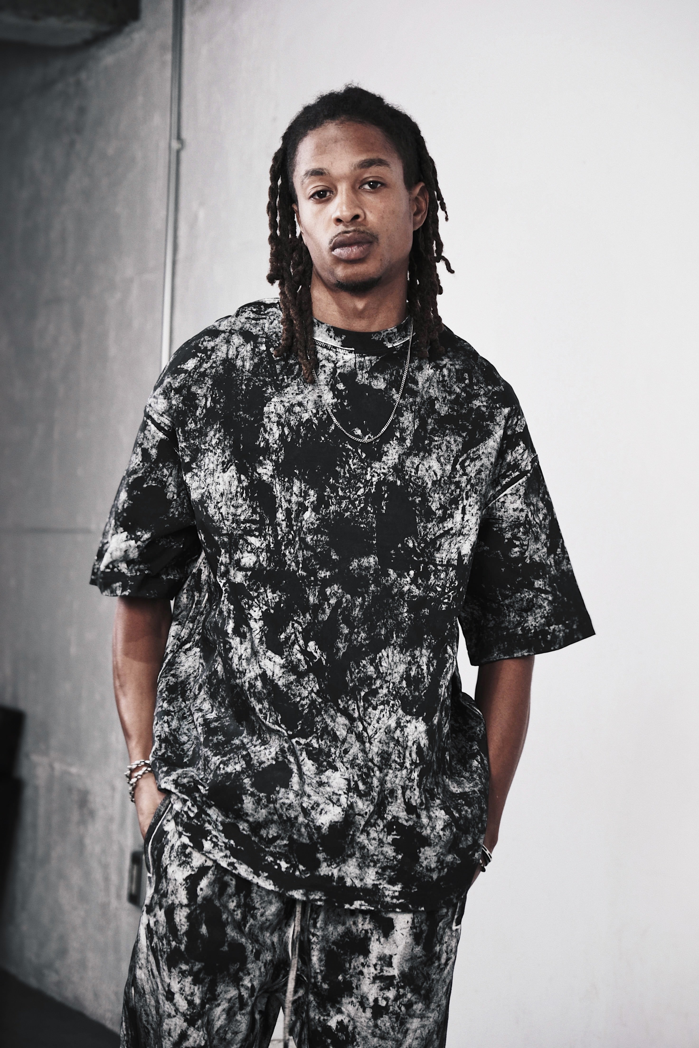 Pvot Mock Neck T-Shirts (Gray / Glue Black)