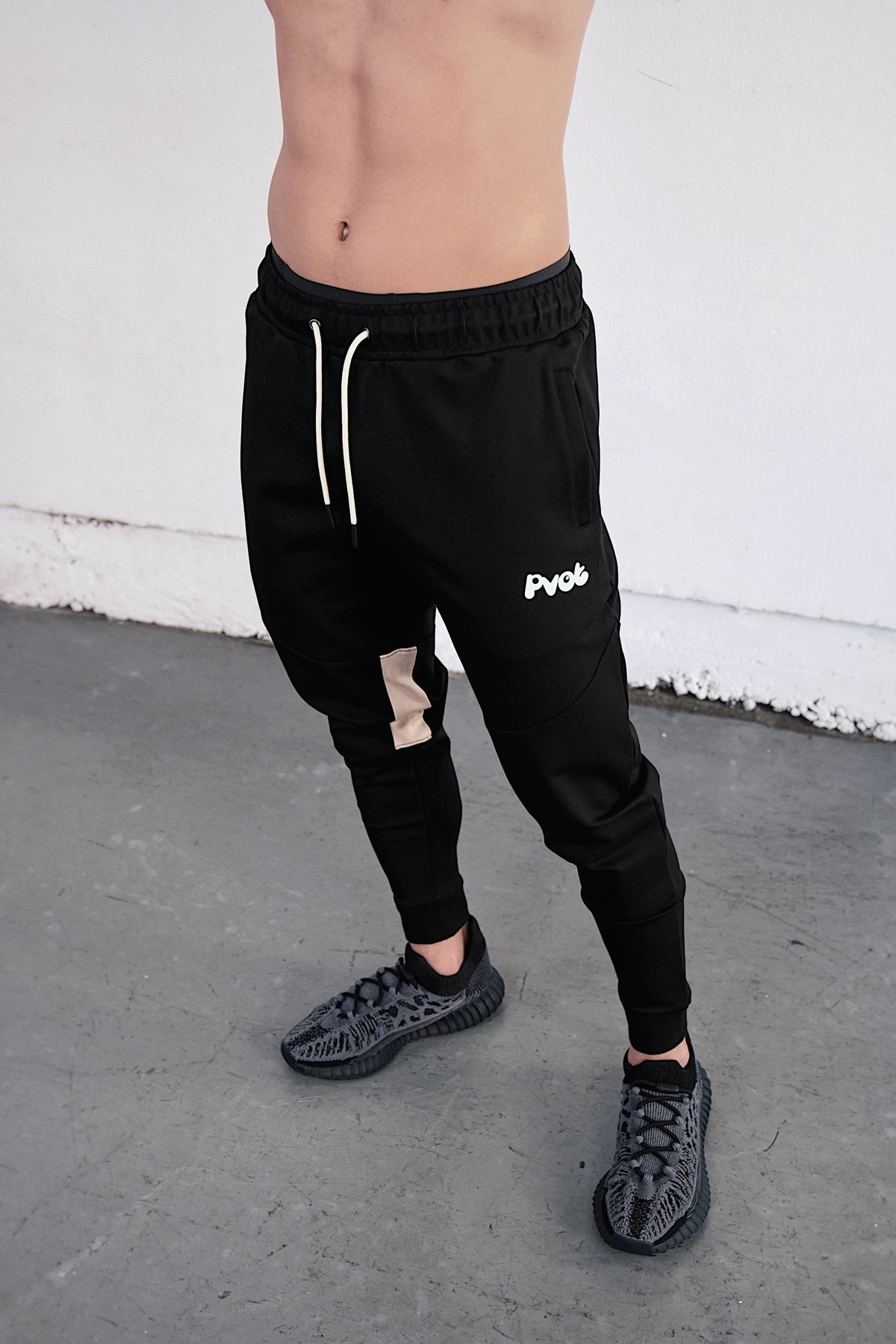 Ver.3】Pvot Jogger Pants 1st (Black)