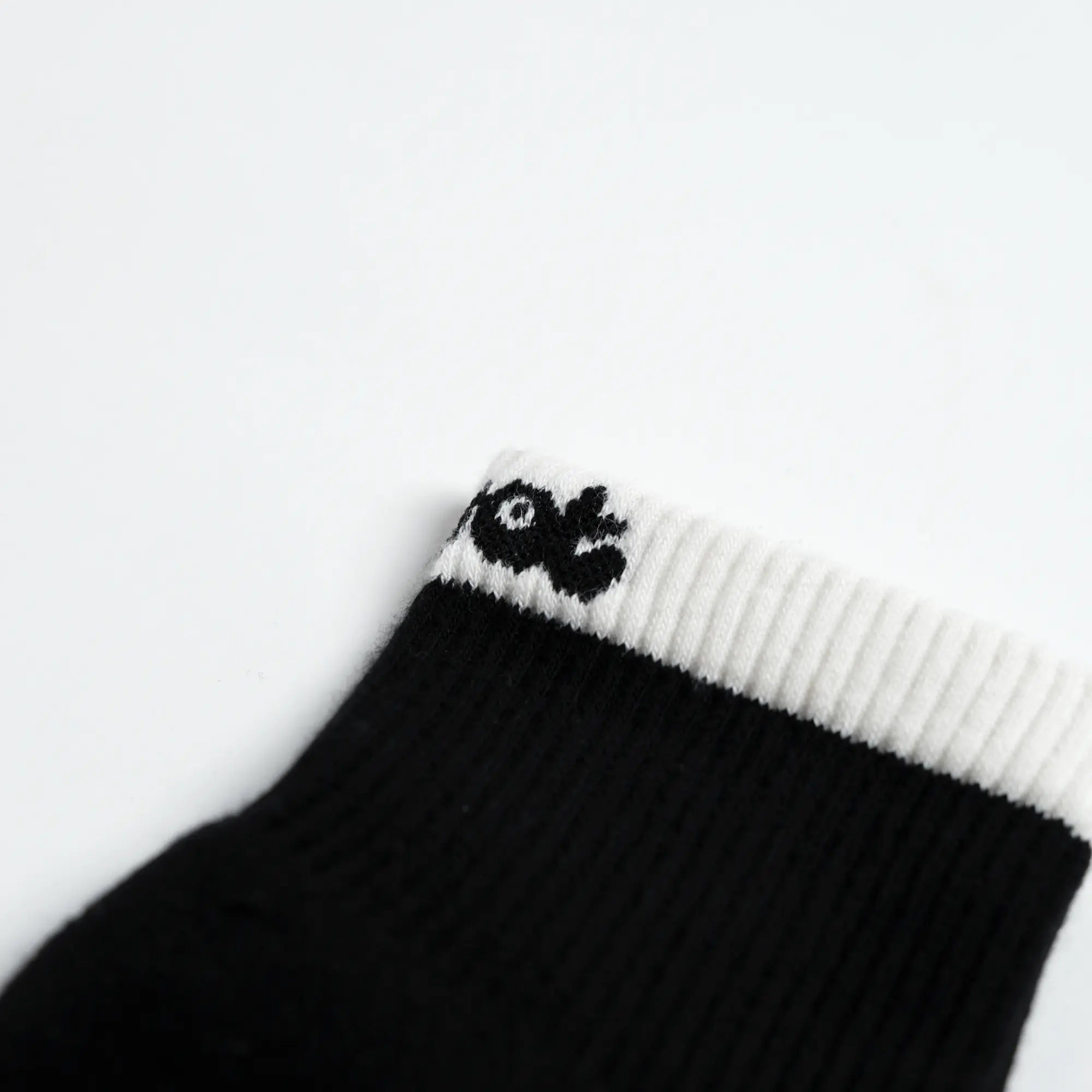 Pvot Mlatt Short Socks (Black - Ivory)