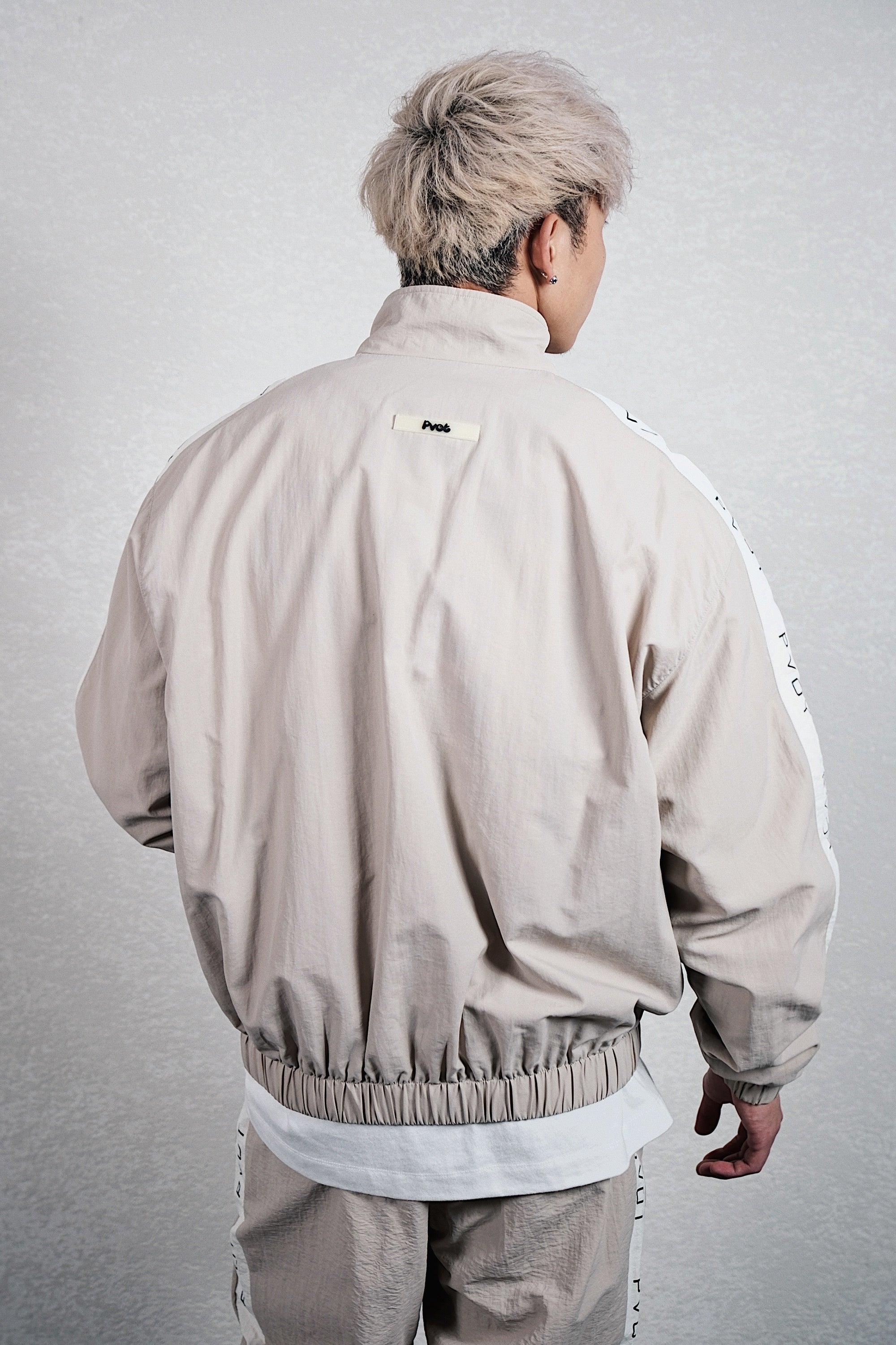 L size (171cm / 73kg)