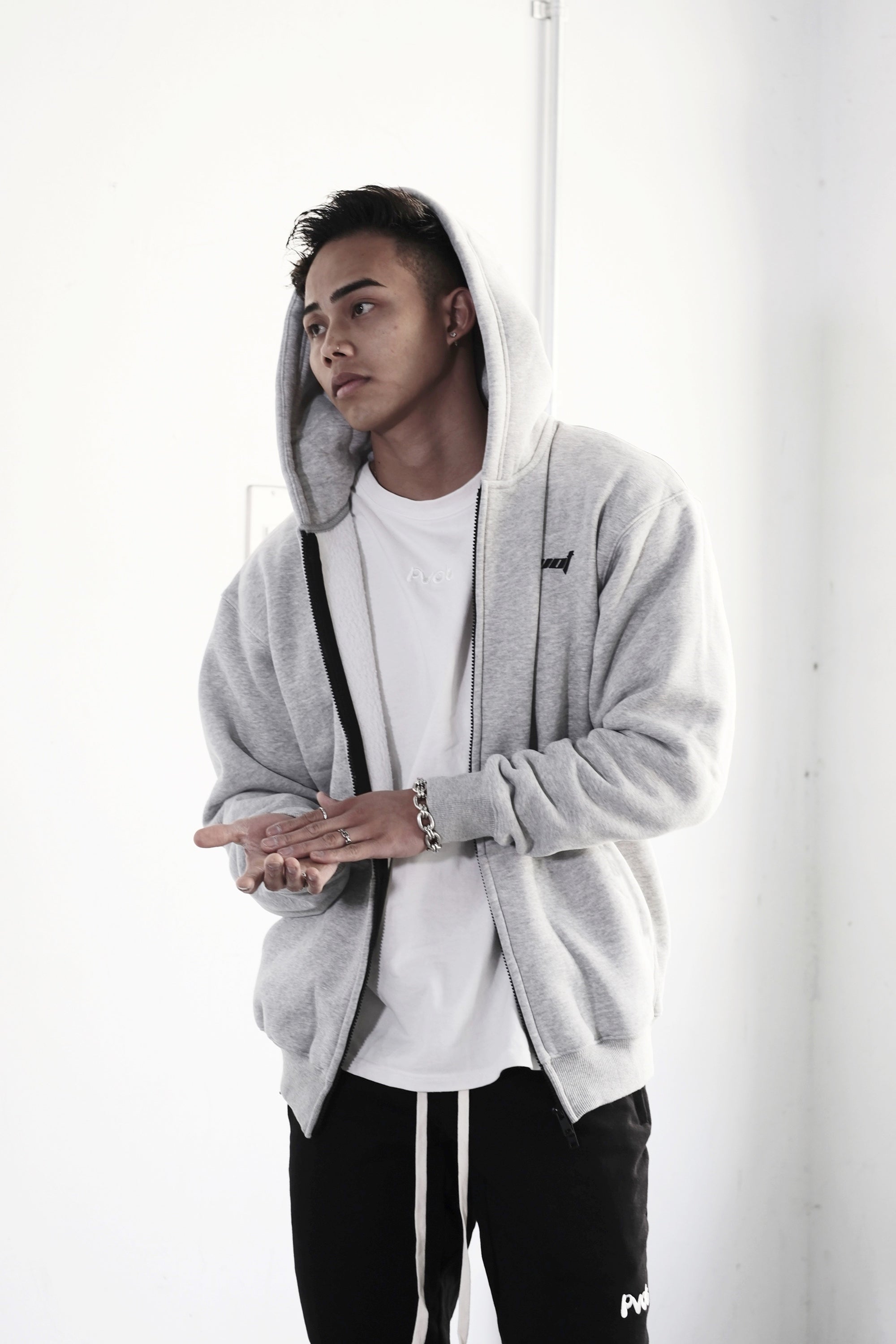 L size (171cm / 71kg)