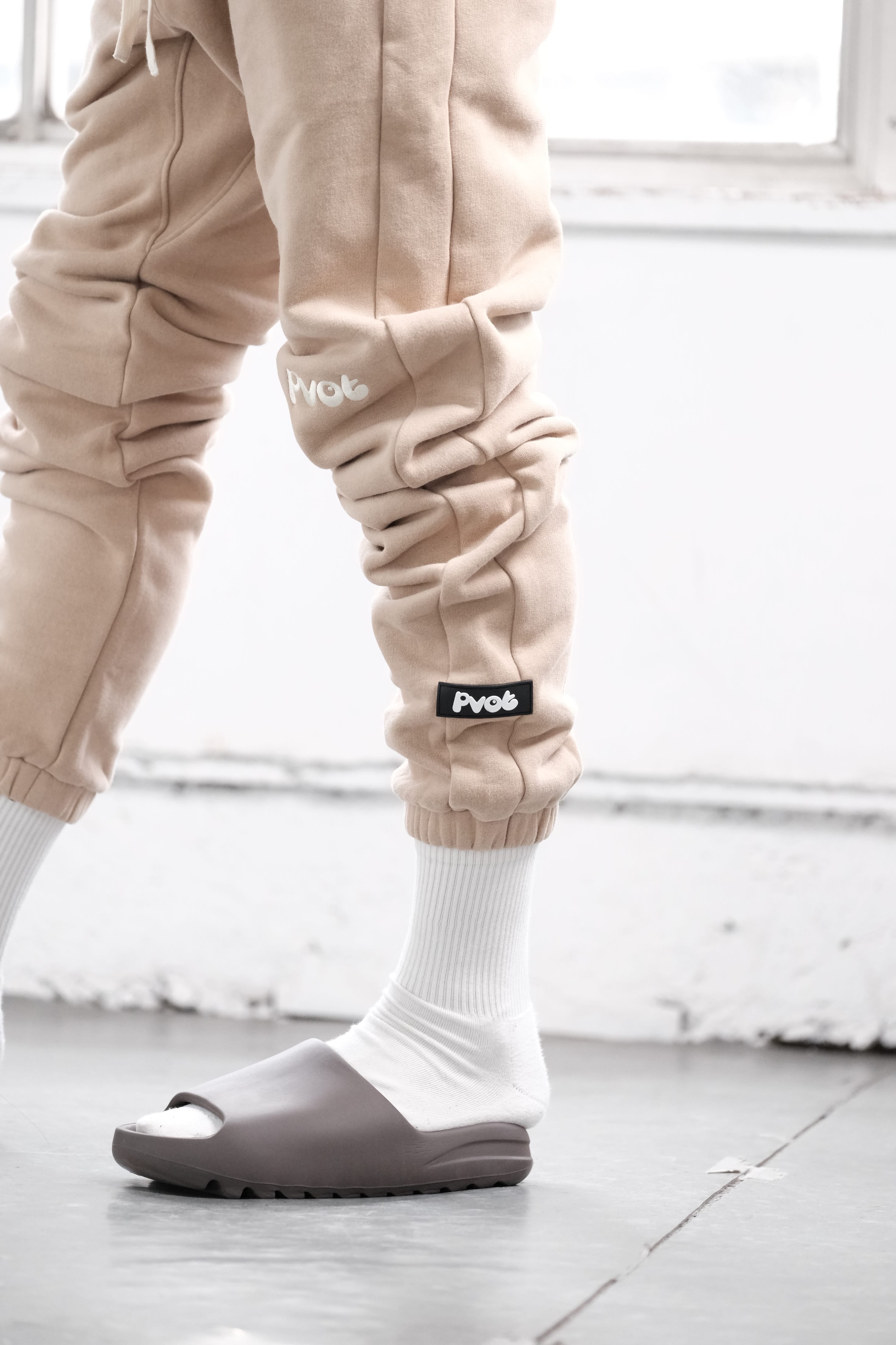 Pvot Premium Sweat Pants (Beige)