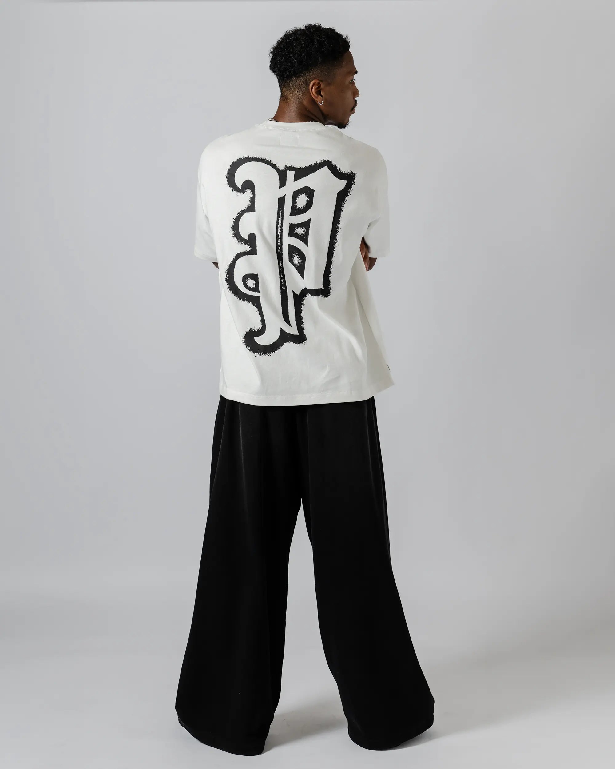 "Privé" Big Logo T-Shirts (White)
