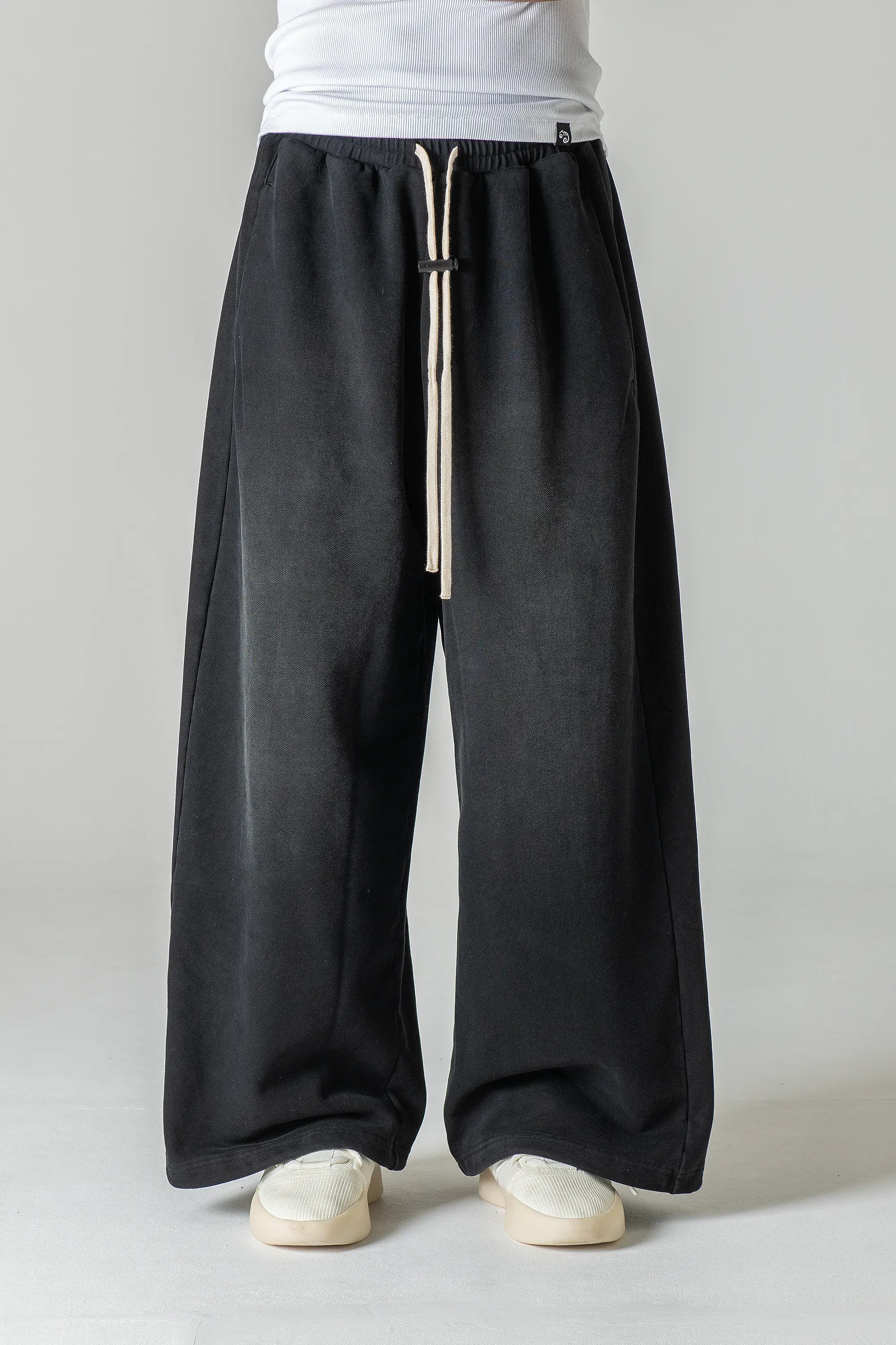 Size 2 (185cm / 75kg)