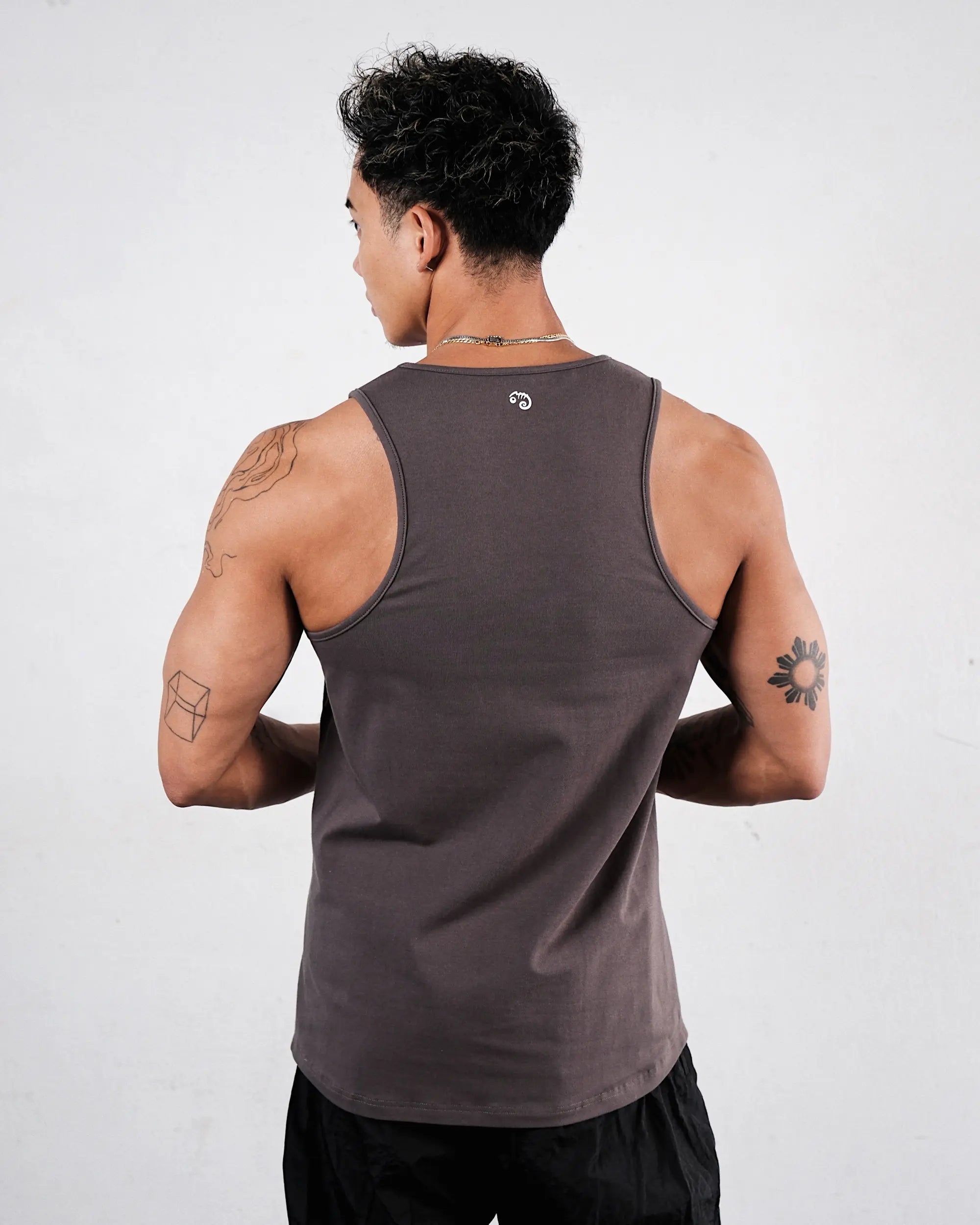 Pvot Athleisure Basic Tank Ver.2 (Dark Gray)