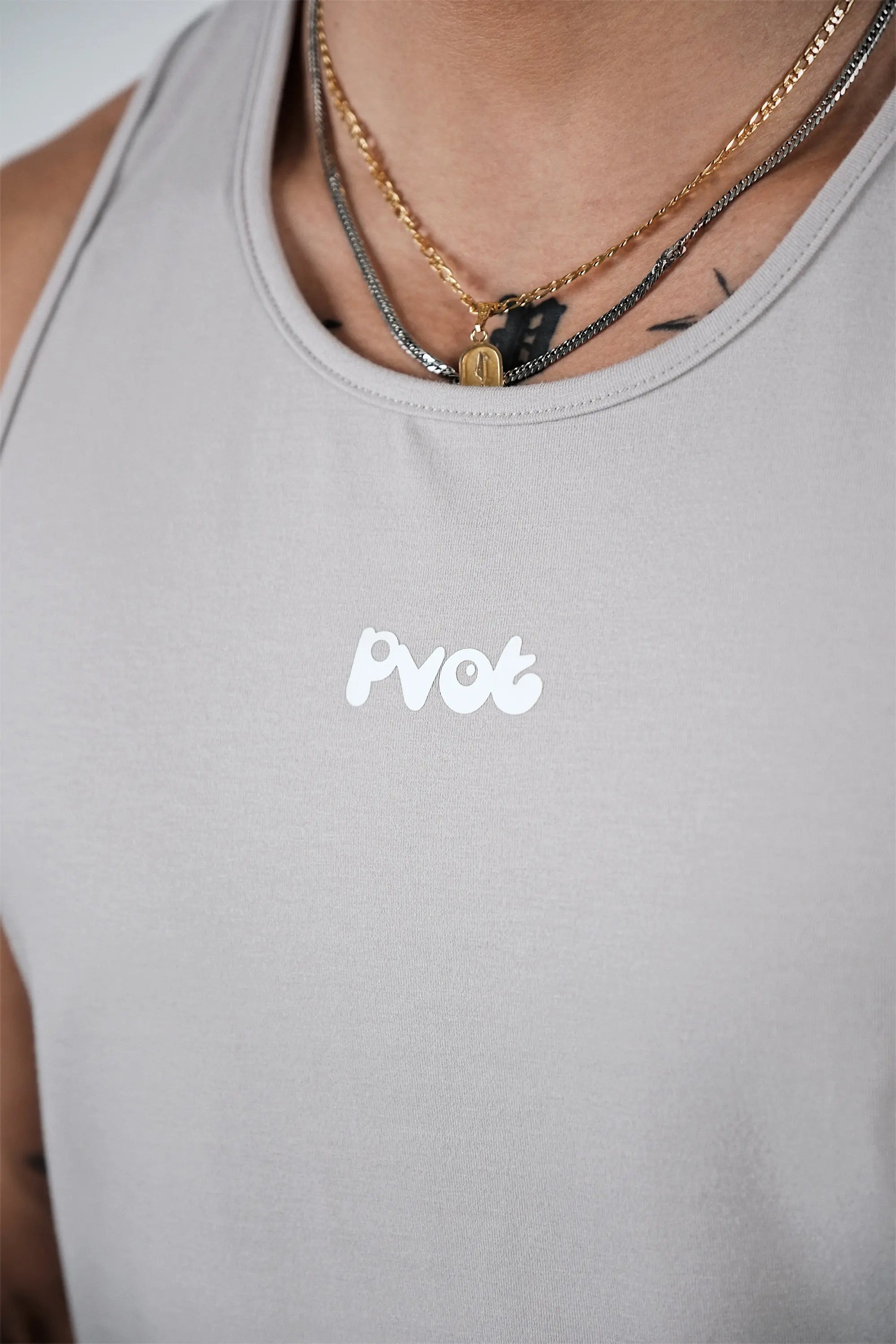 Pvot Athleisure Basic Tank Ver.2 (Light Gray)