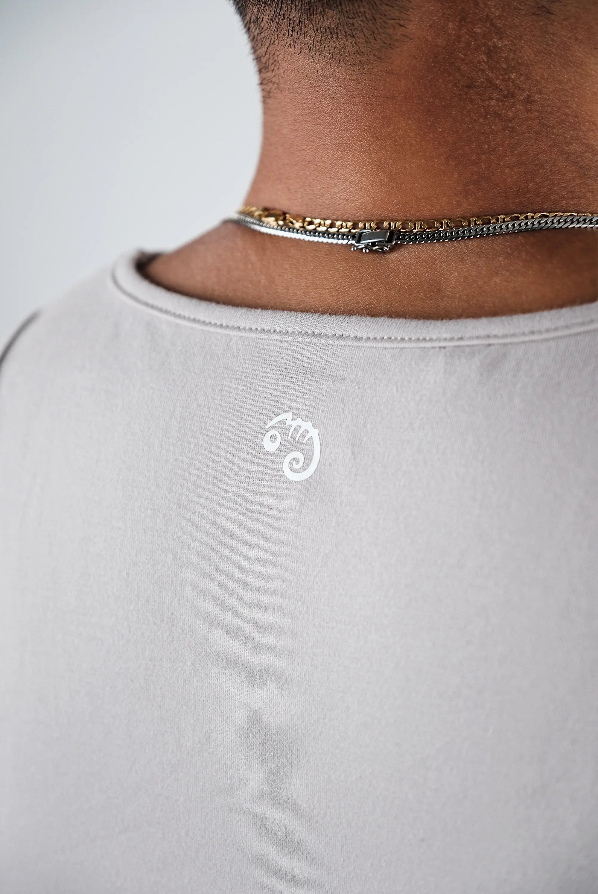 Pvot Athleisure Basic Tank Ver.2 (Light Gray)