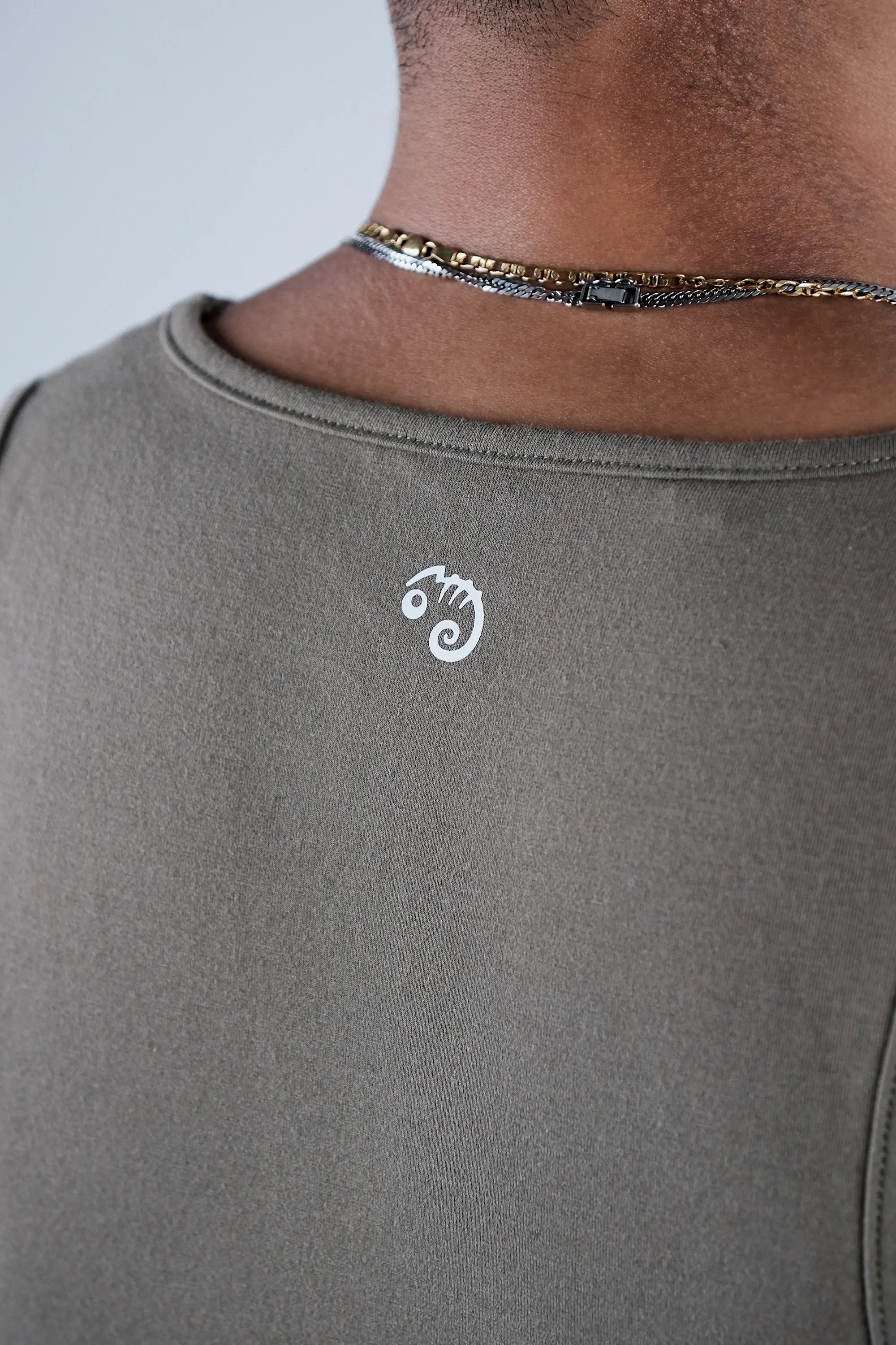 Pvot Athleisure Basic Tank Ver.2 (Olive)