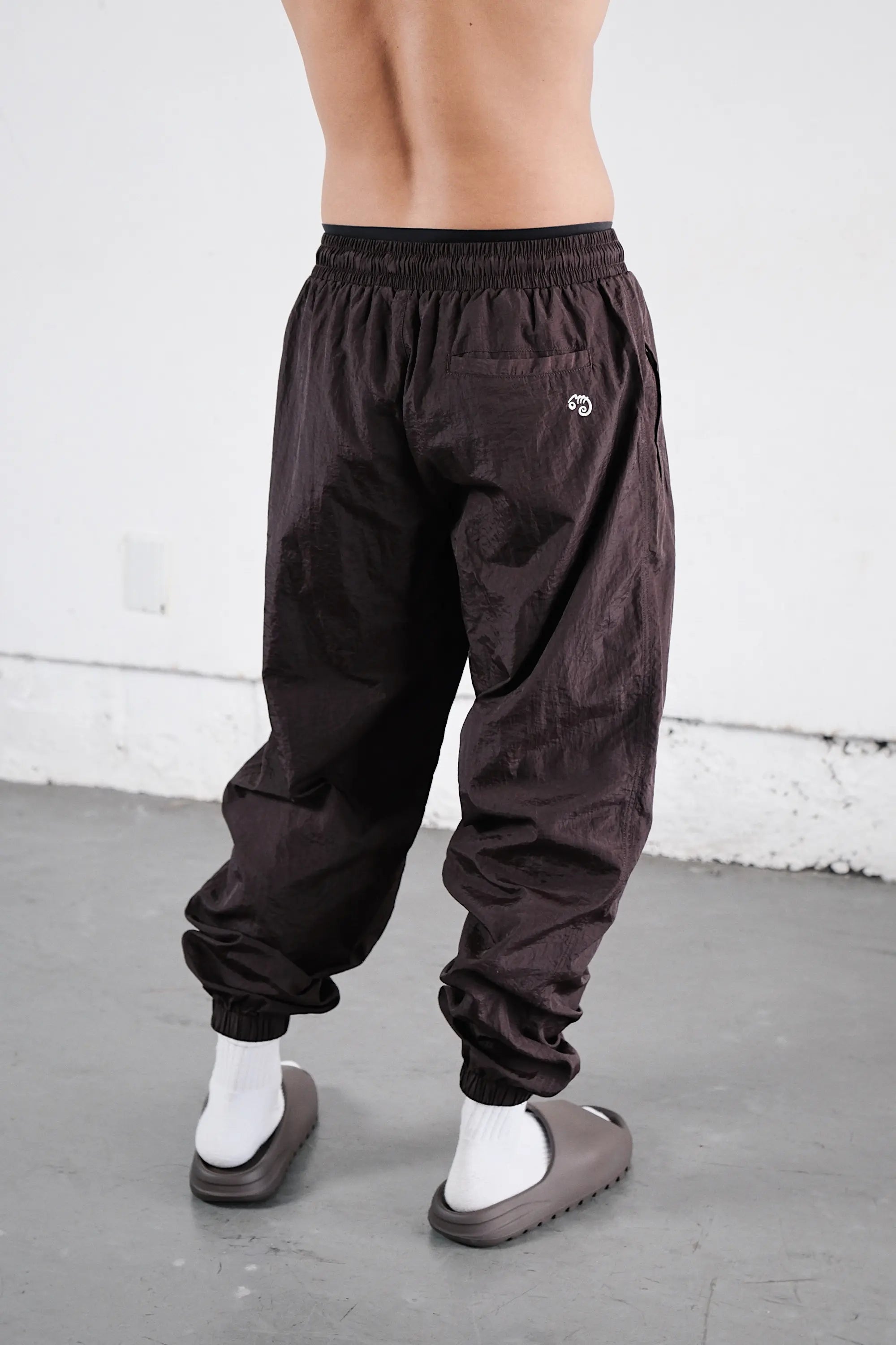 Pvot Athleisure Nylon Jogger Pants (Charcoal Gray)