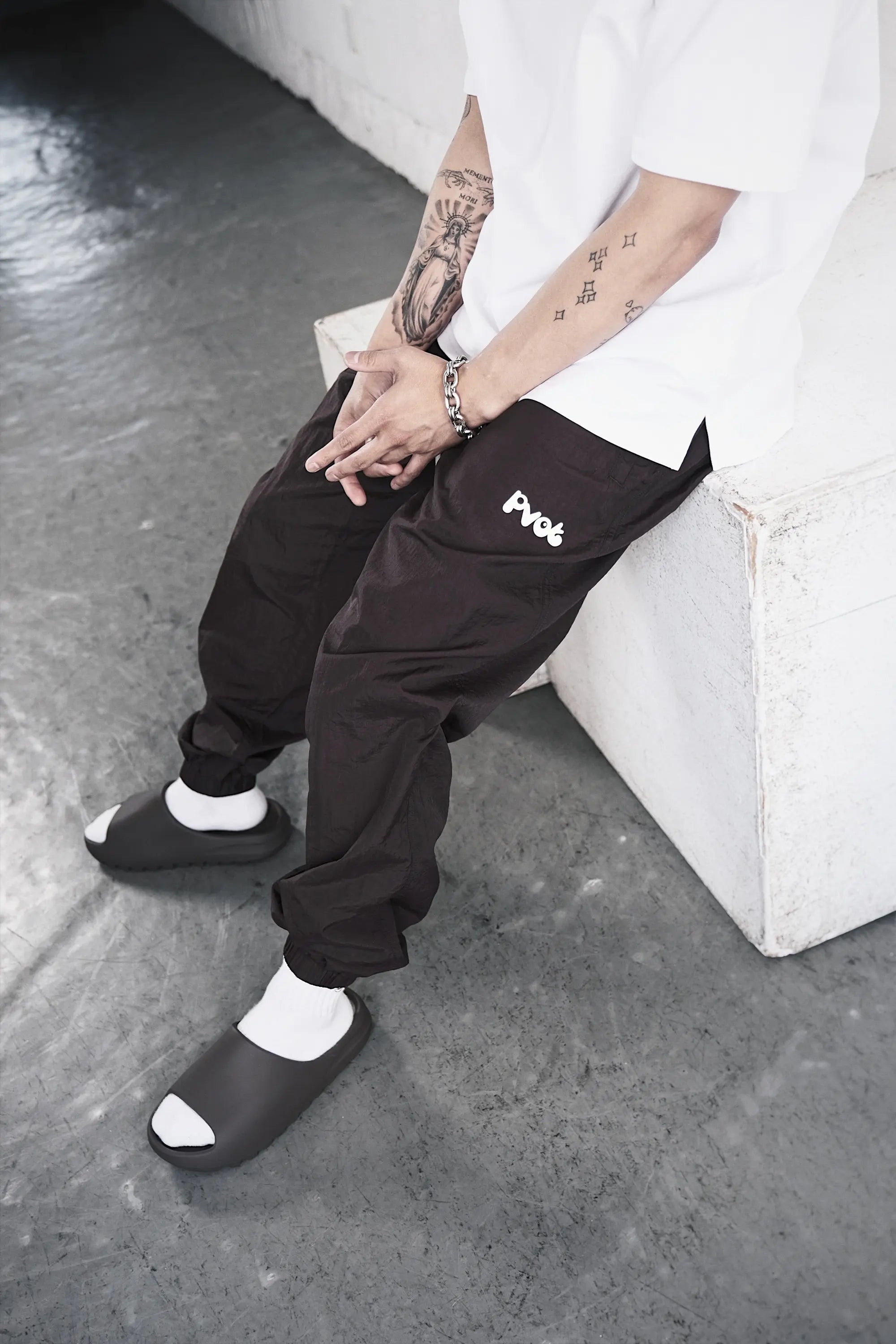 Pvot Athleisure Nylon Jogger Pants (Charcoal Gray)