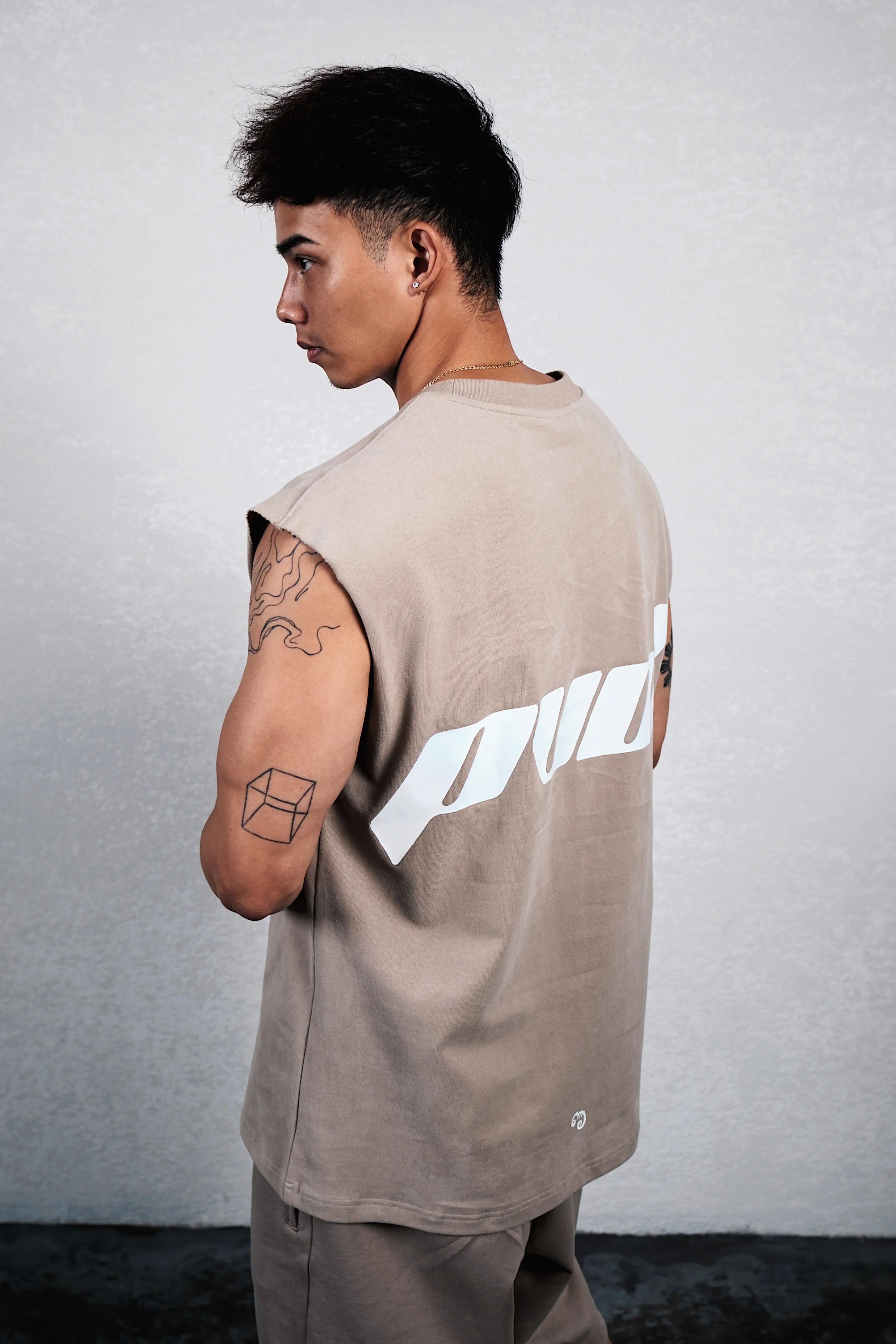 L size (171cm / 73kg)