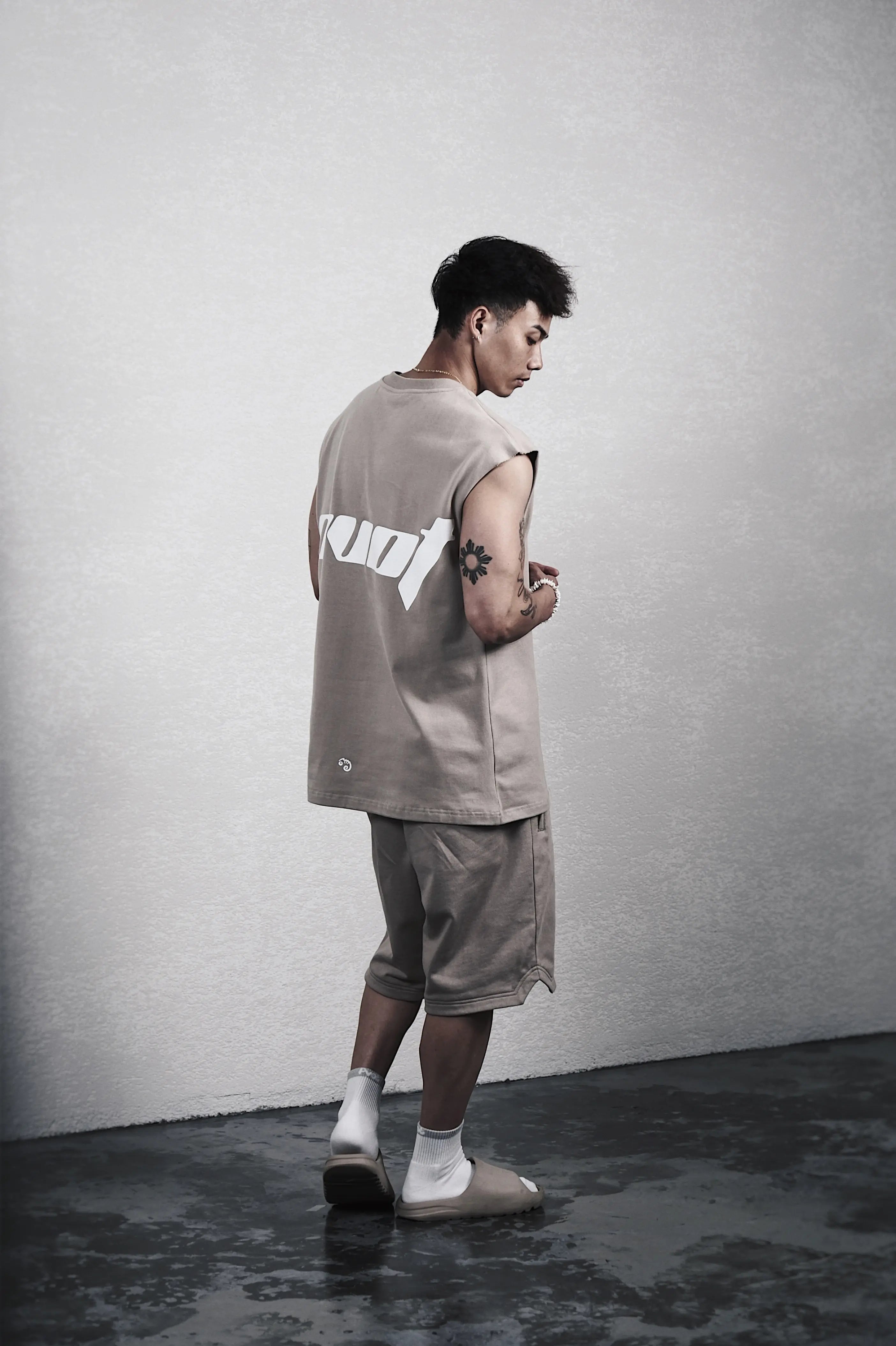 L size (171cm / 73kg)