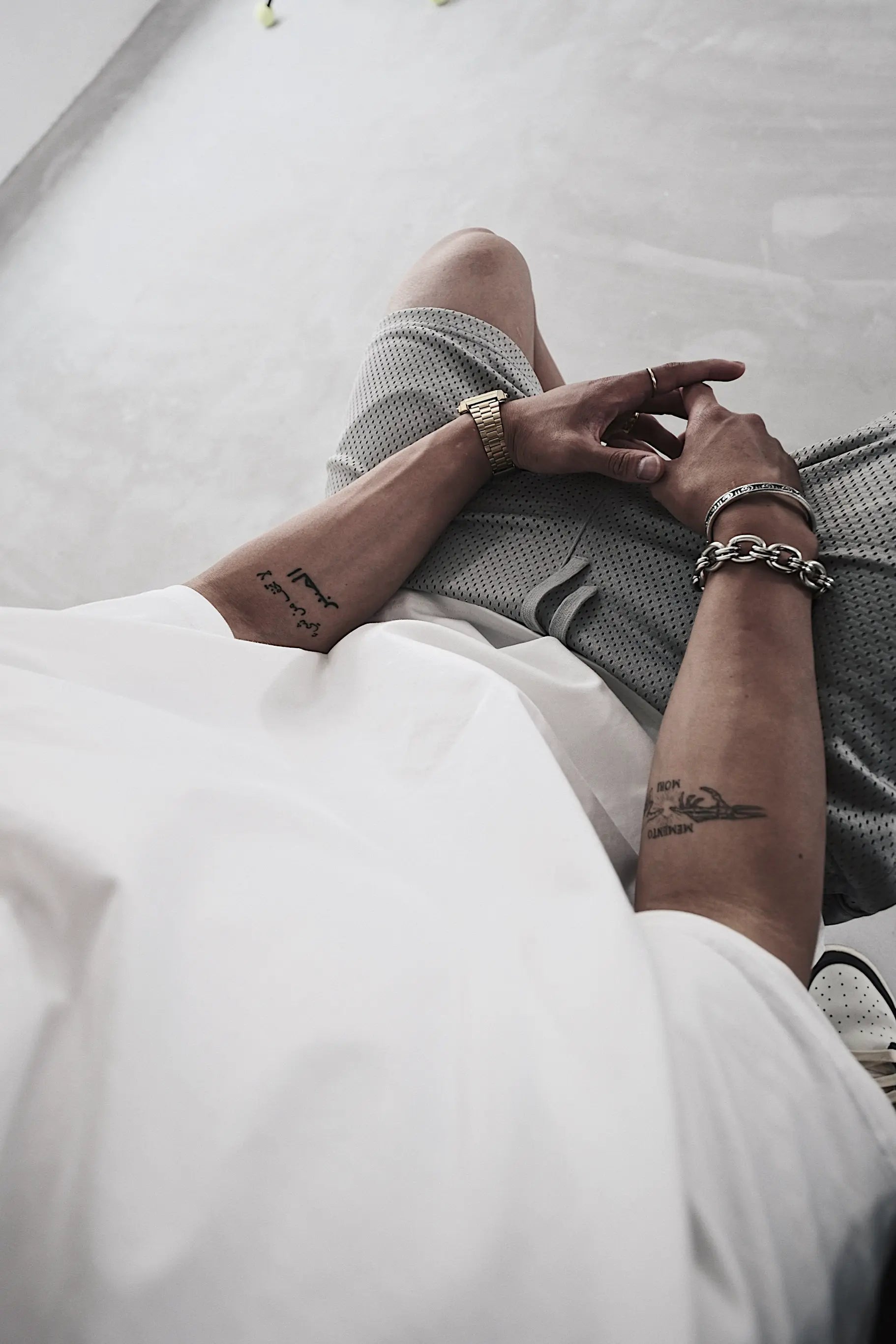 Pvot Signature Over-sized T-Shirts (White)