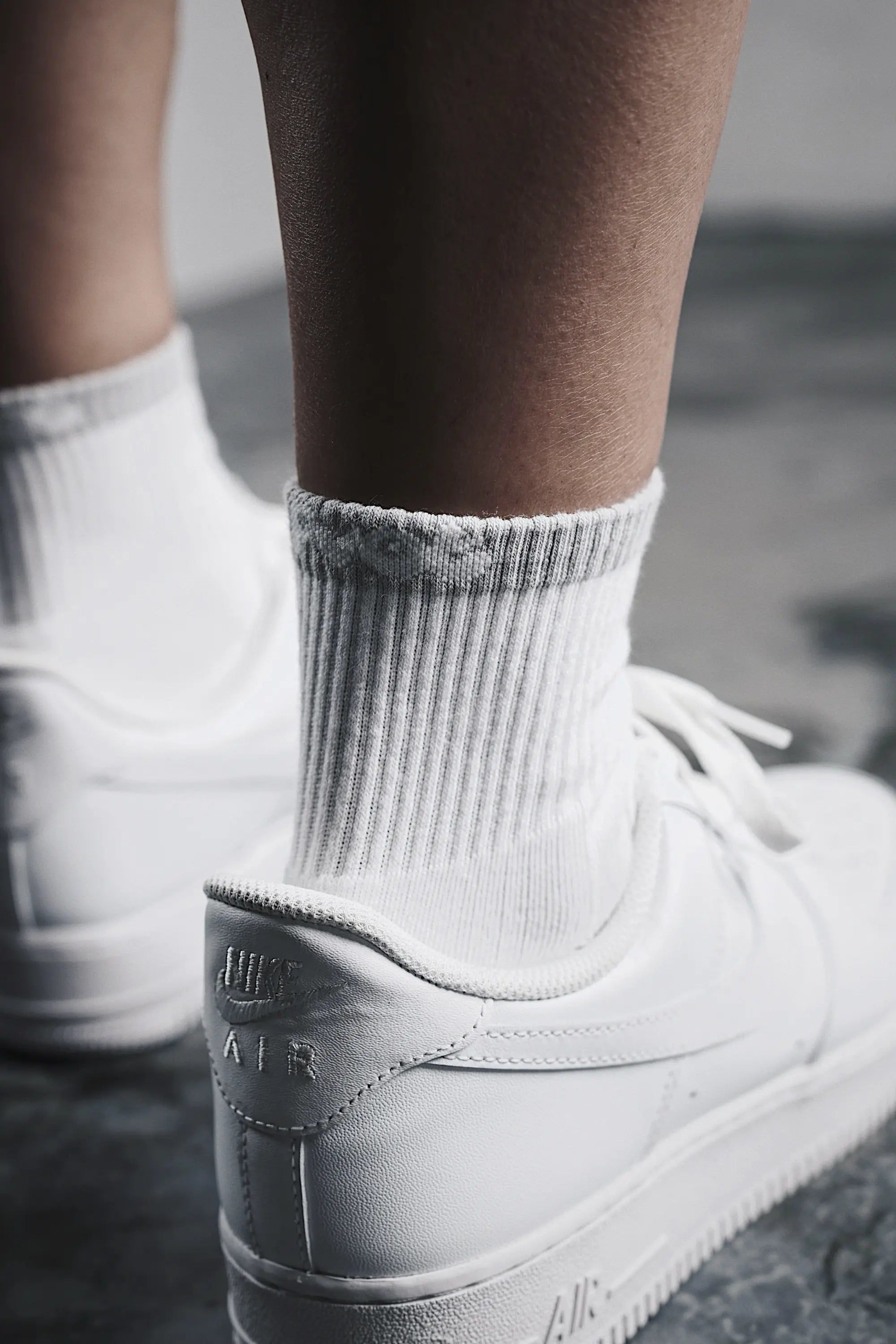 Pvot Mlatt Short Socks (White - Gray)