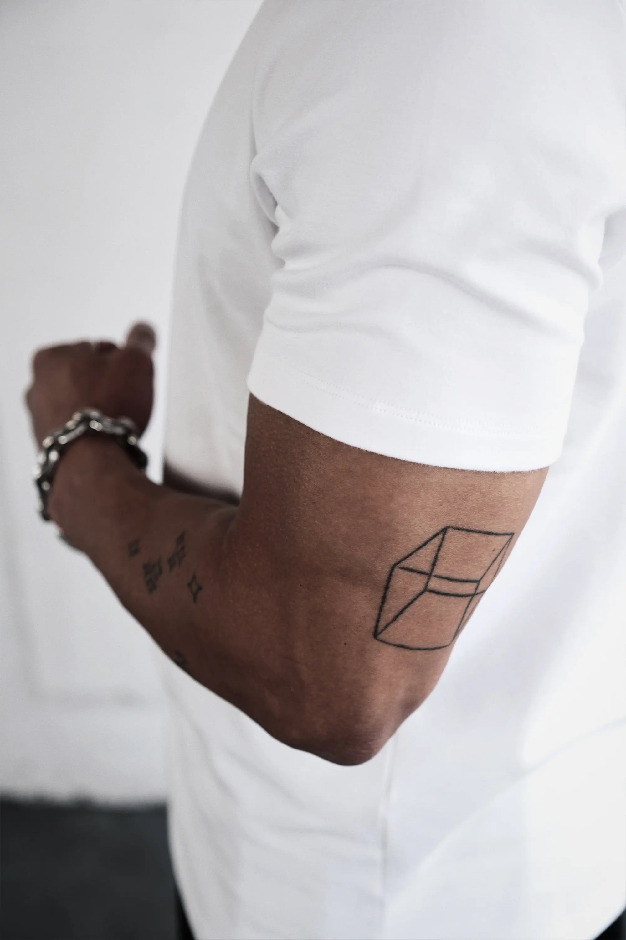 Pvot Flex Weight Athleisure T-Shirts (Off White)