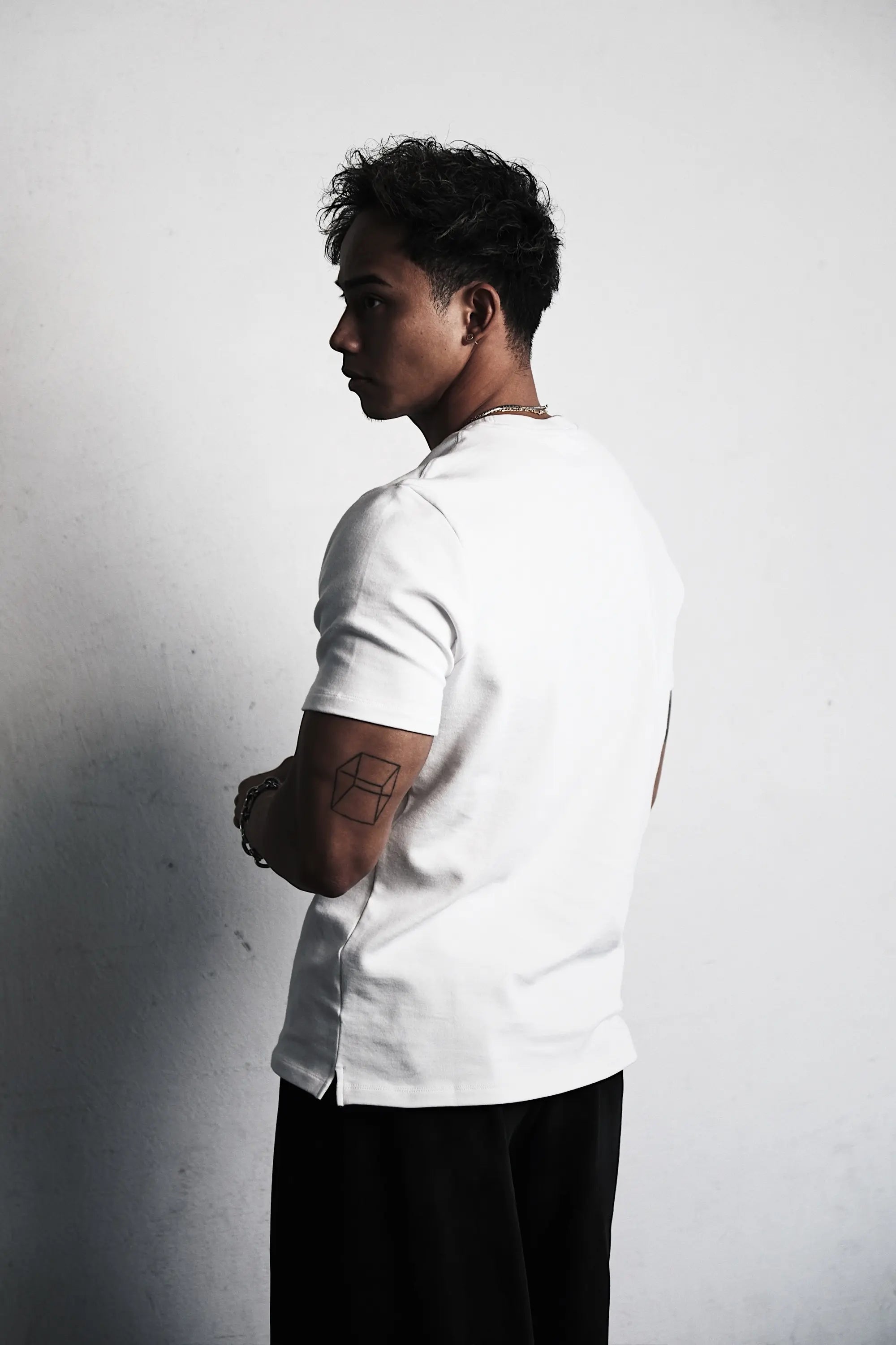 Pvot Flex Weight Athleisure T-Shirts (Off White)