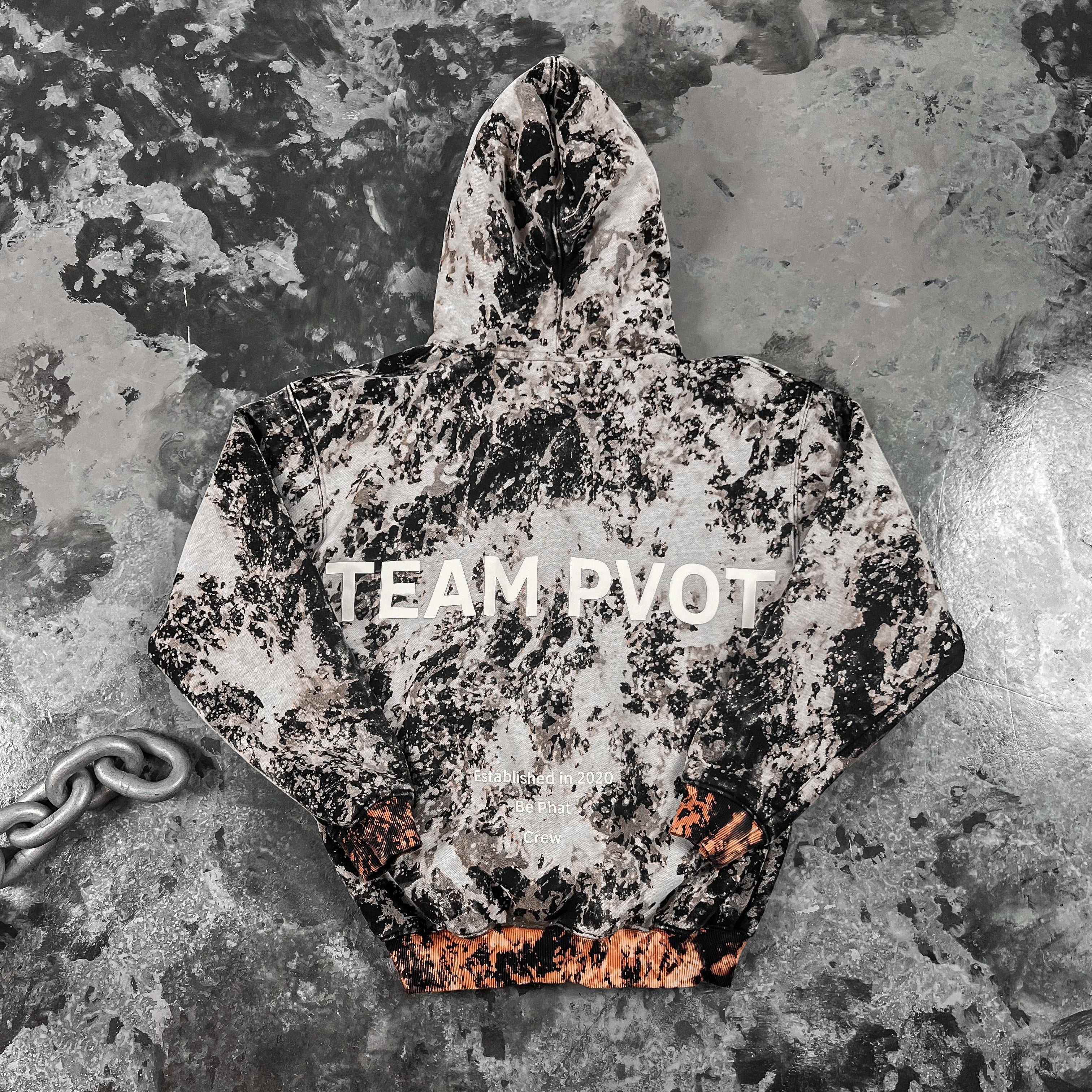 TEAM PVOT Hoodie - VER.2 (B-Black)