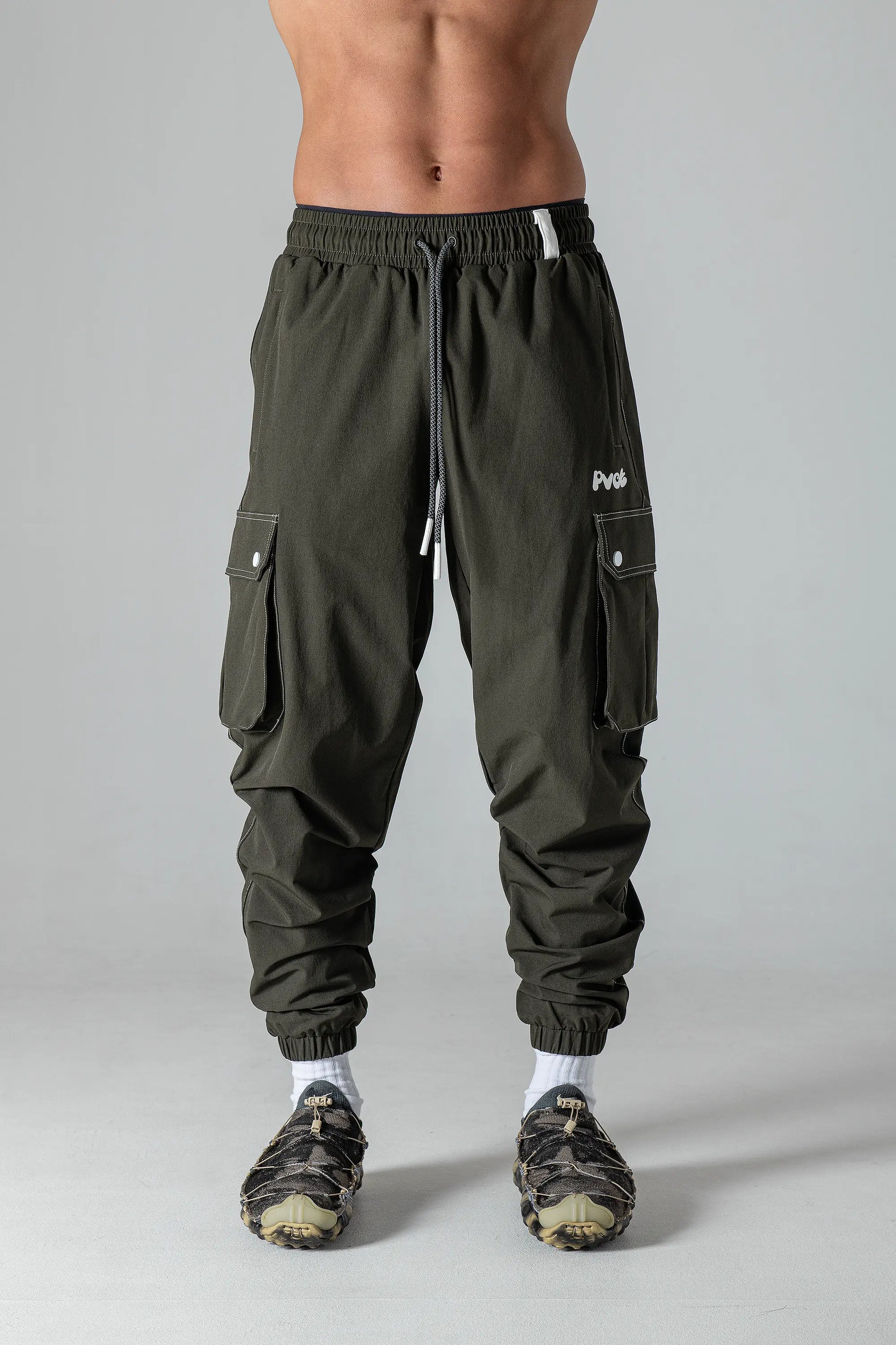 PVOT SOLITUDE STRETCH CARGO PANTS L 美品 Pvot 
