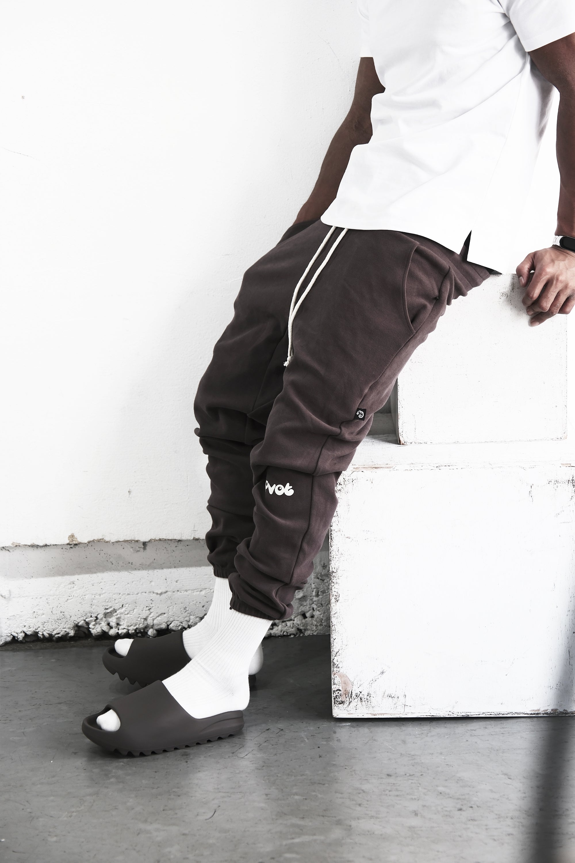 Pvot Premium Stretch Sweat Pants (Dark Gray)