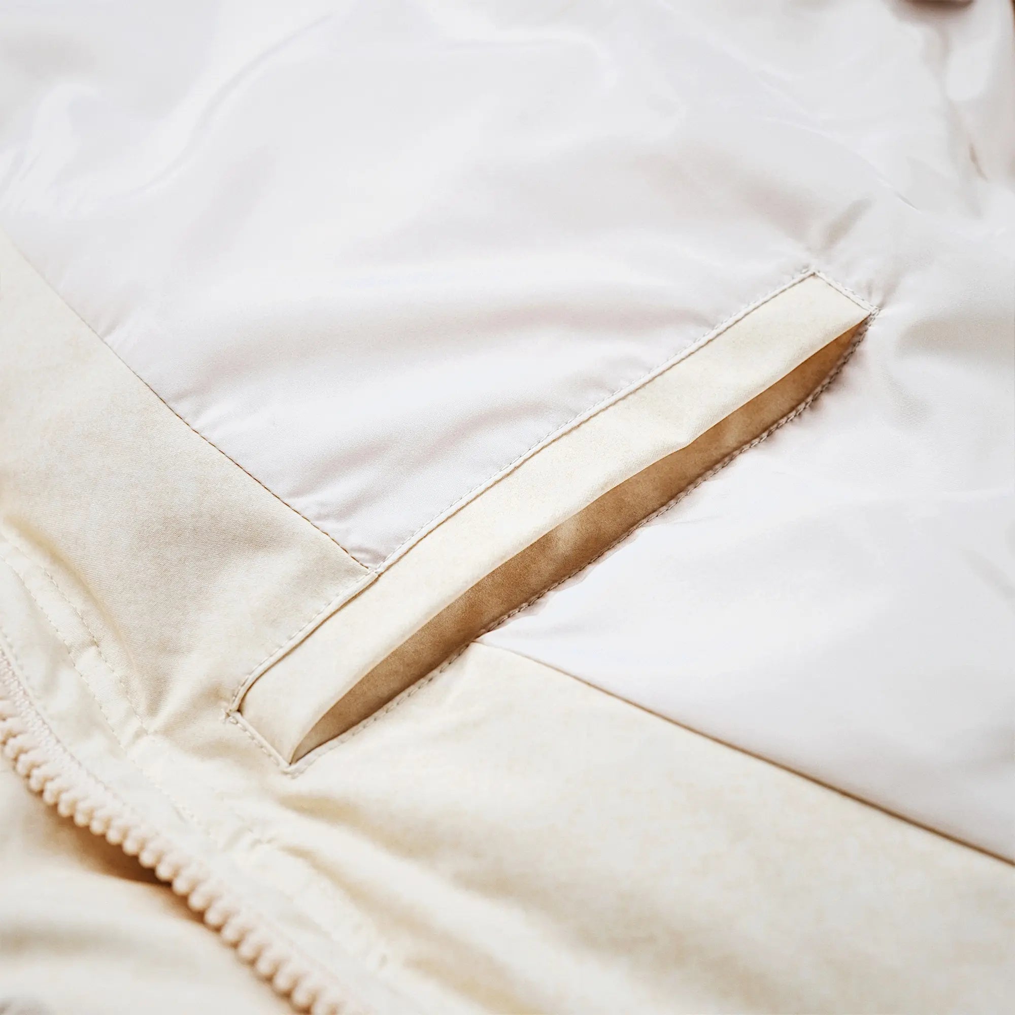 Pvot Premium Puffer Jacket (Dyed Cream)