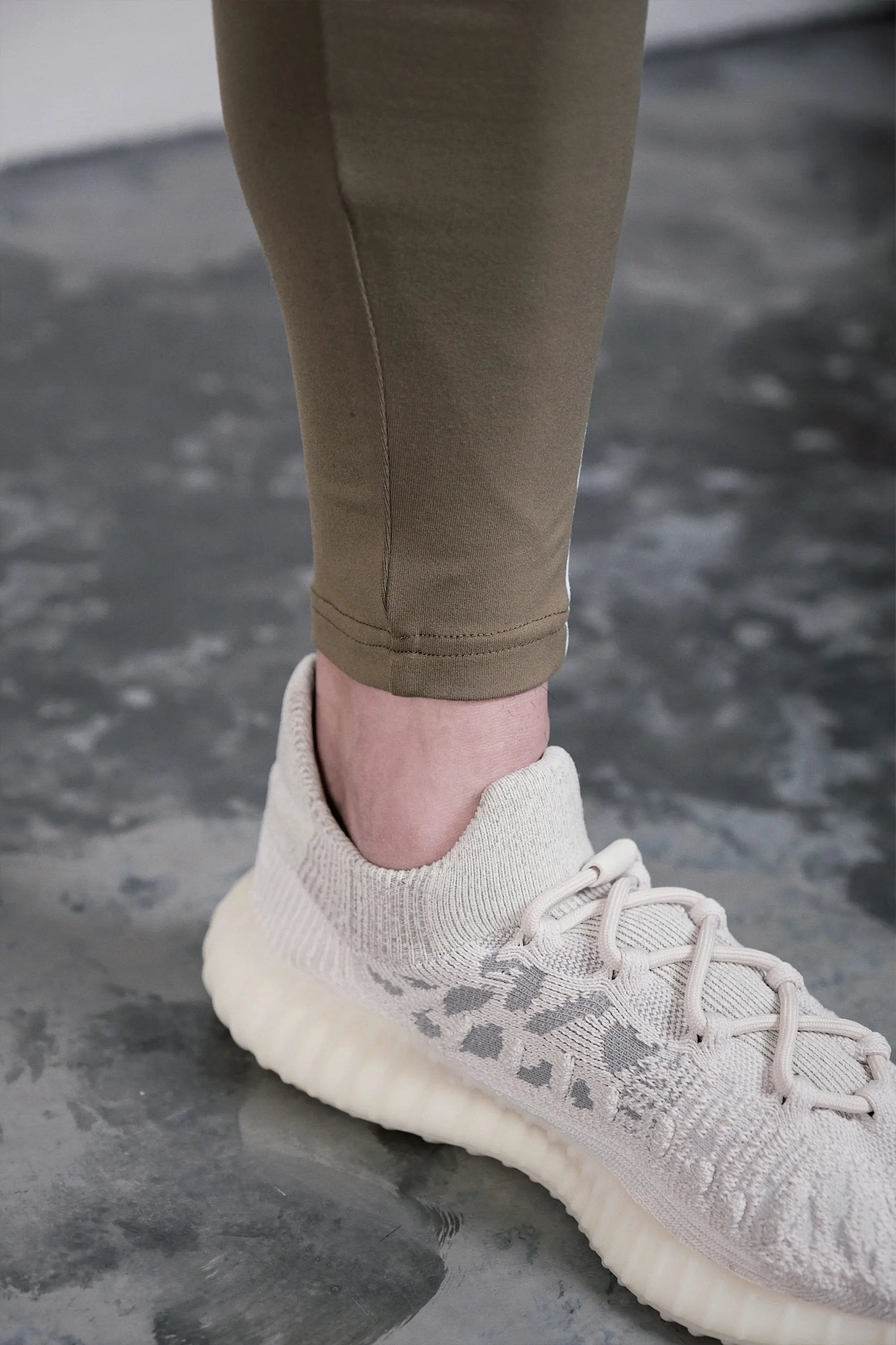 Pvot Athletic L-Stretch Jogger Pants (Army Green) - Pvot Apparel