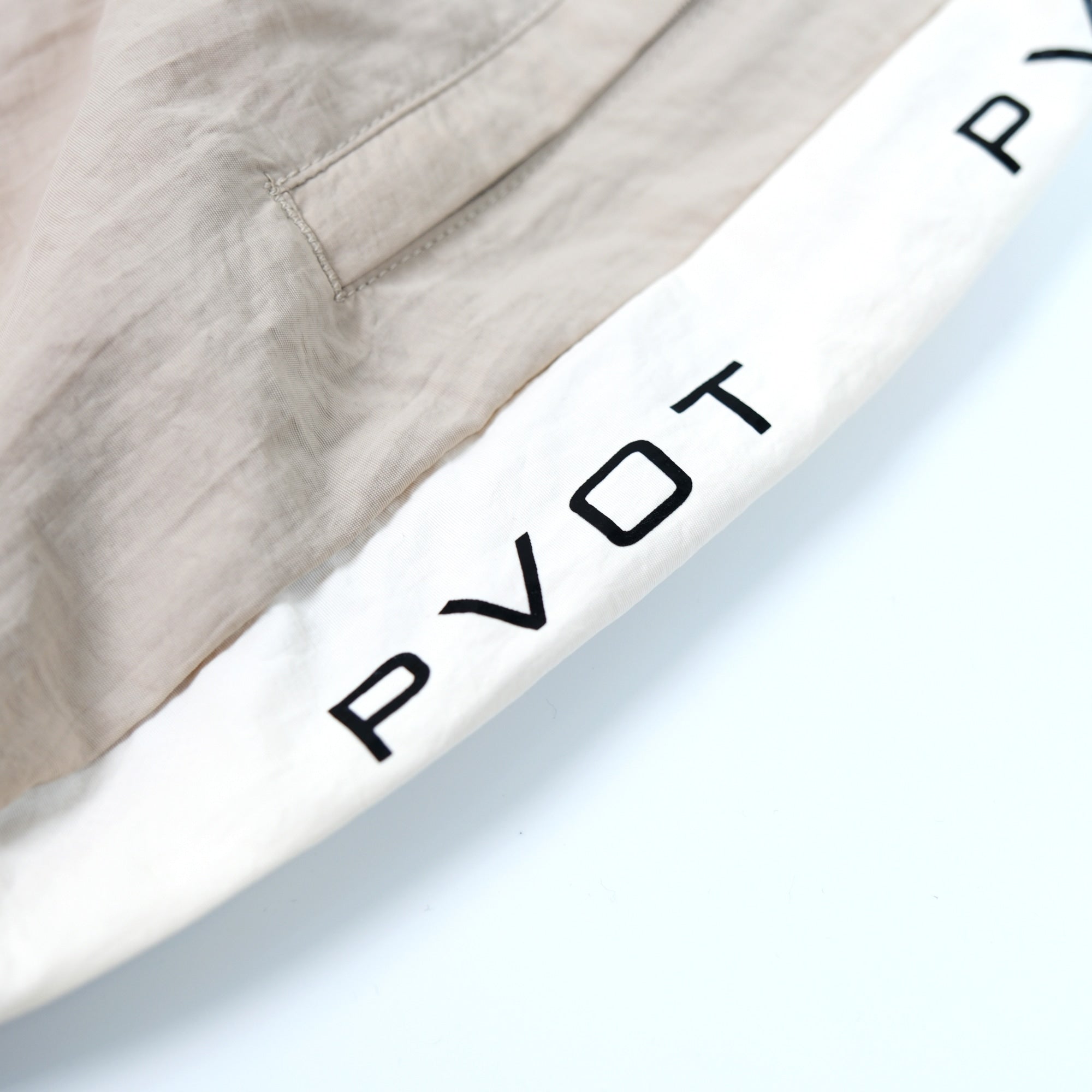 Pvot SL Nylon Pants (Beige / White)