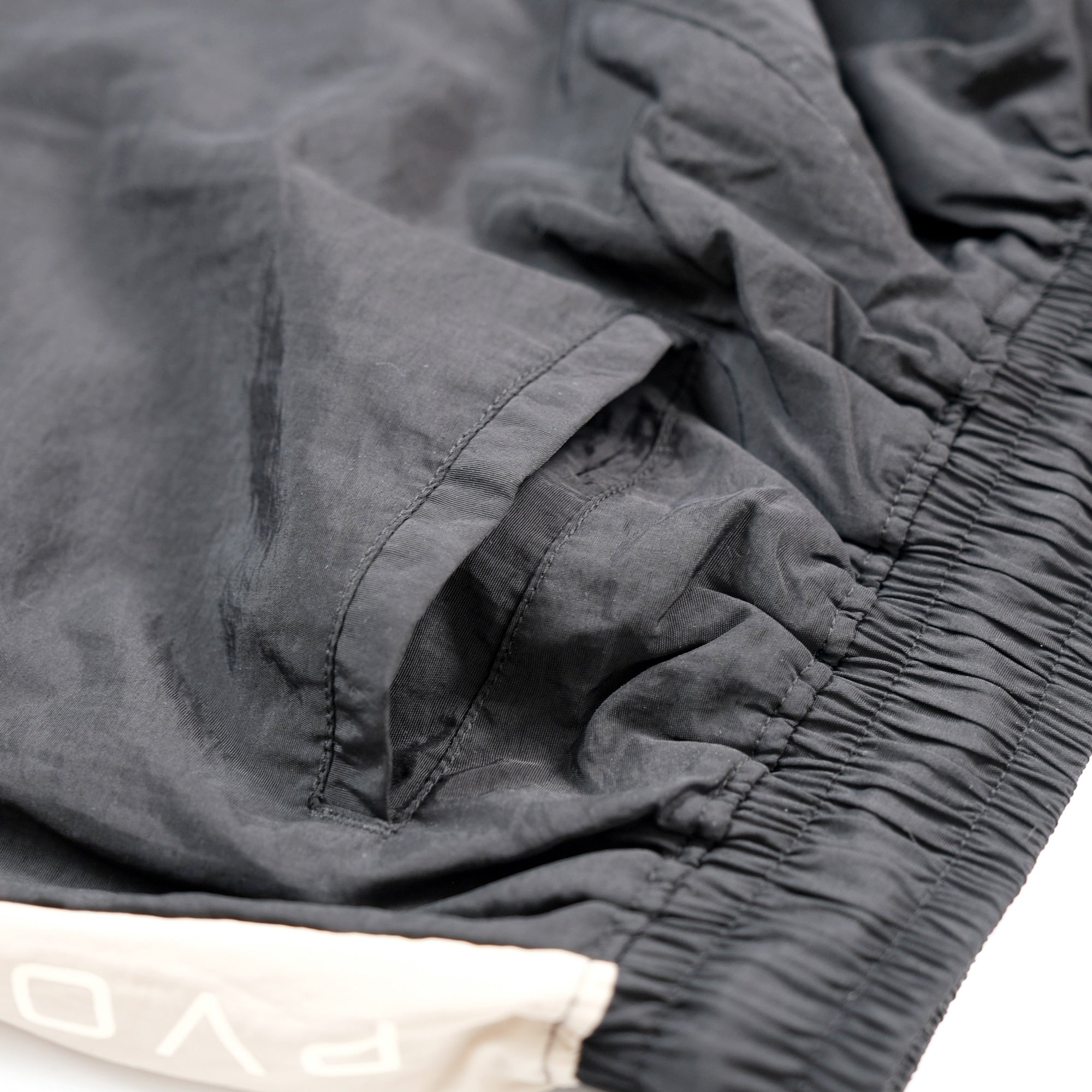 Pvot SL Nylon Pants (Black / Beige)