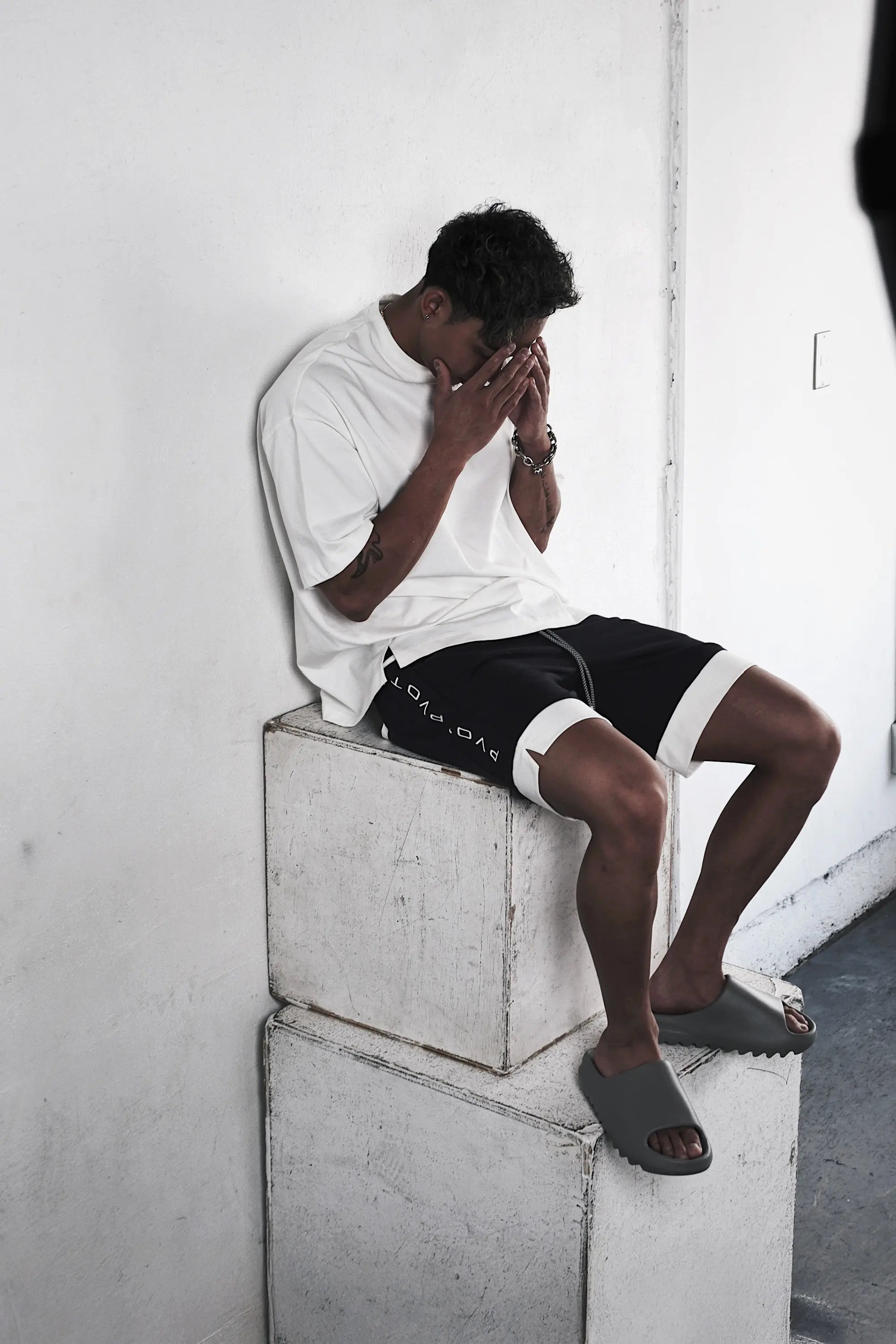 Pvot Street Shorts (Dark Navy)