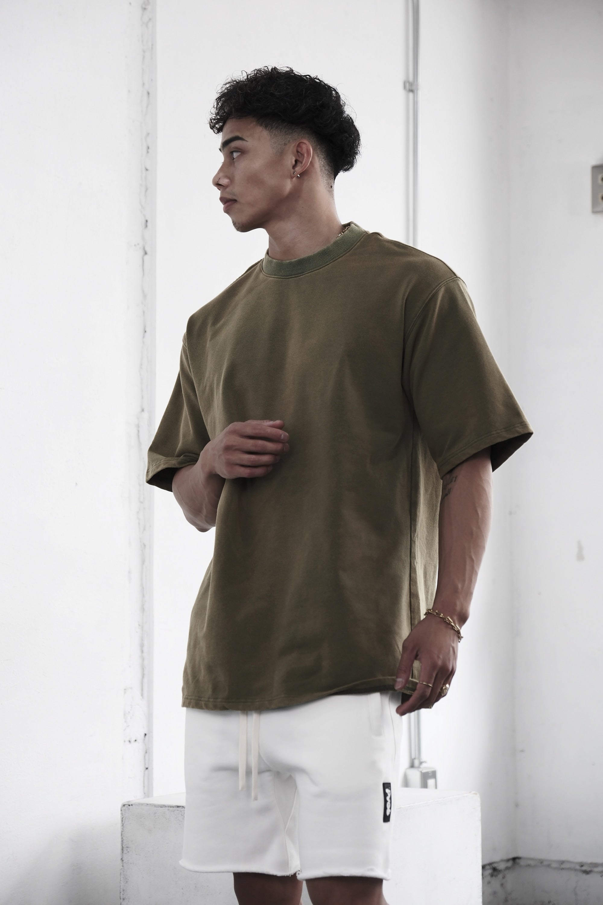 "Solitude" Over Sized T-Shirts (Washed O-Green) 