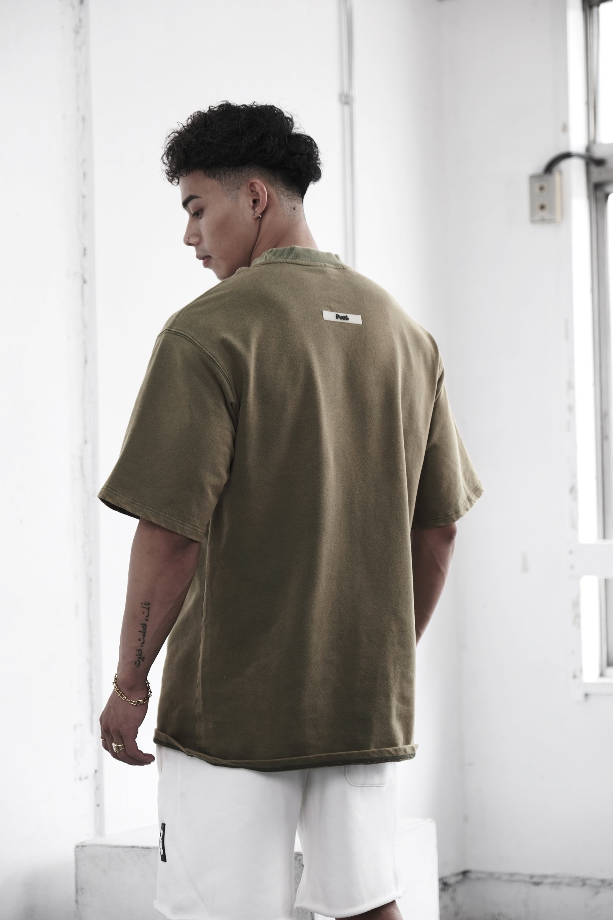 "Solitude" Over Sized T-Shirts (Washed O-Green) 