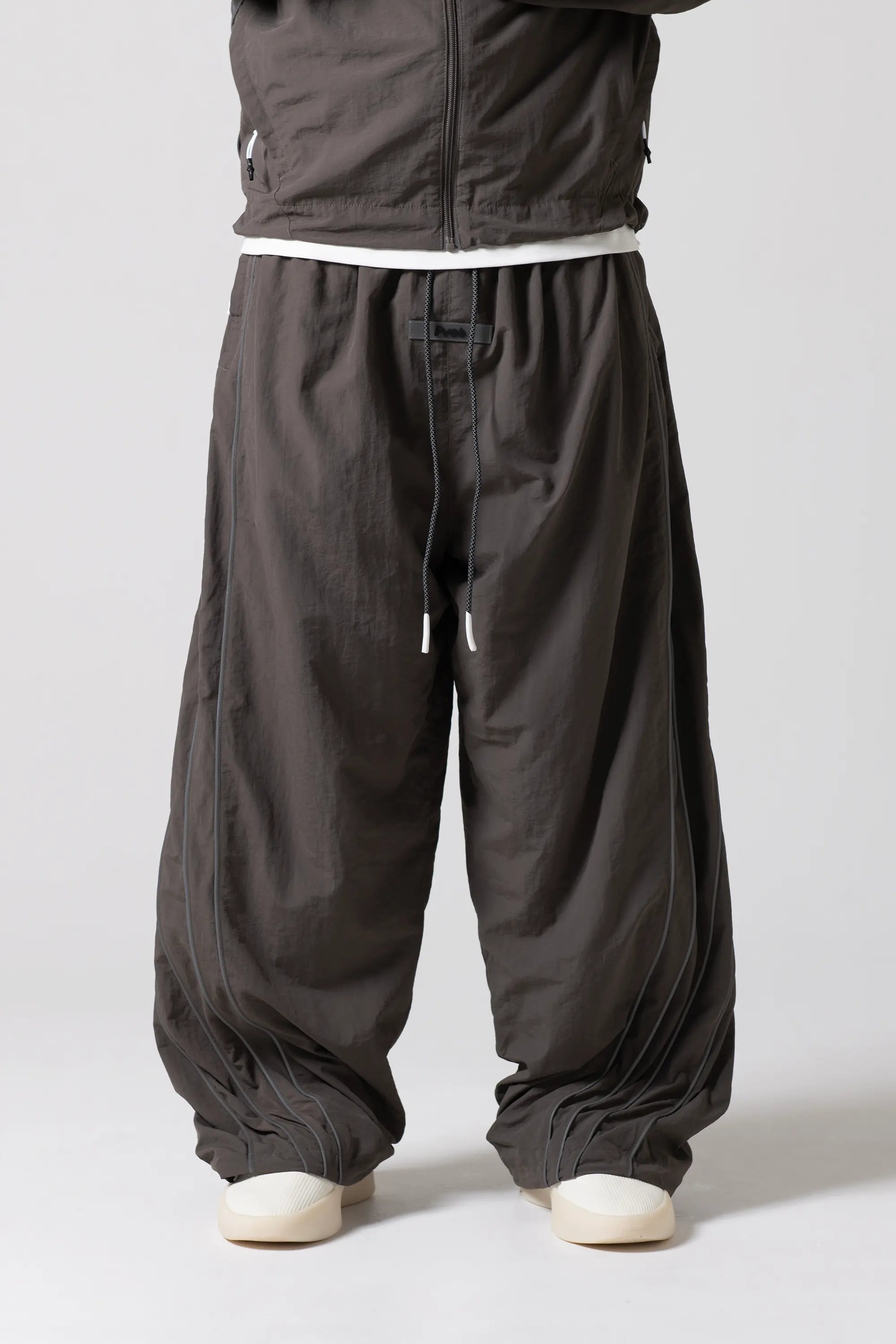 パンツ PVOT SL NYLON PANTS BLACK/GRAY Pvot SL Nylon Pants (Black / Gray)