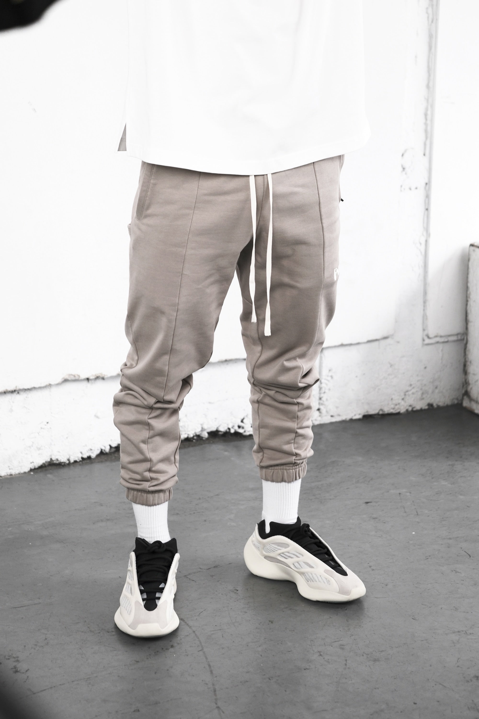 Pvot SBP Sweat Jogger Pants (Sand Beige)