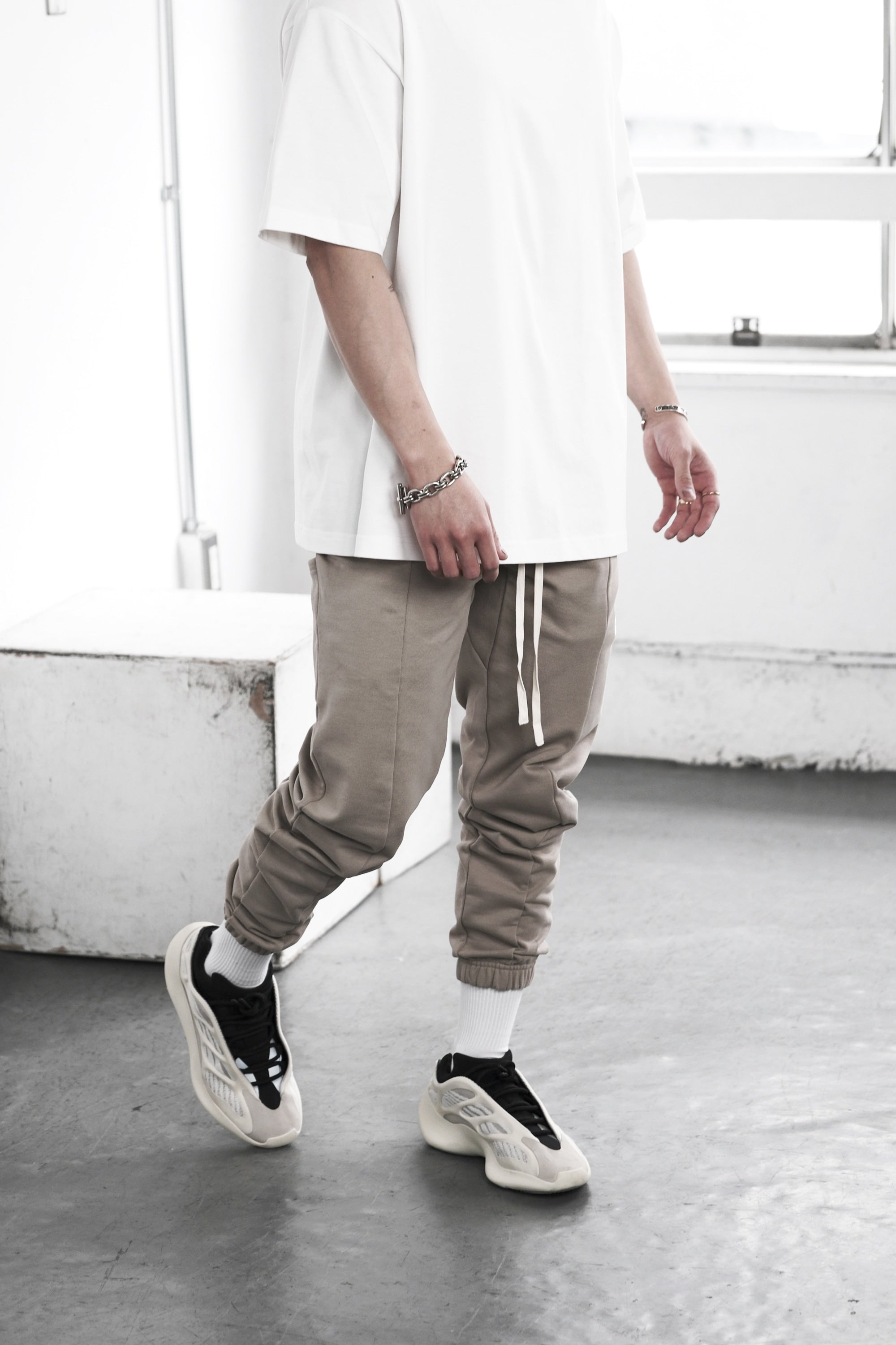 Pvot SBP Sweat Jogger Pants (Sand Beige)