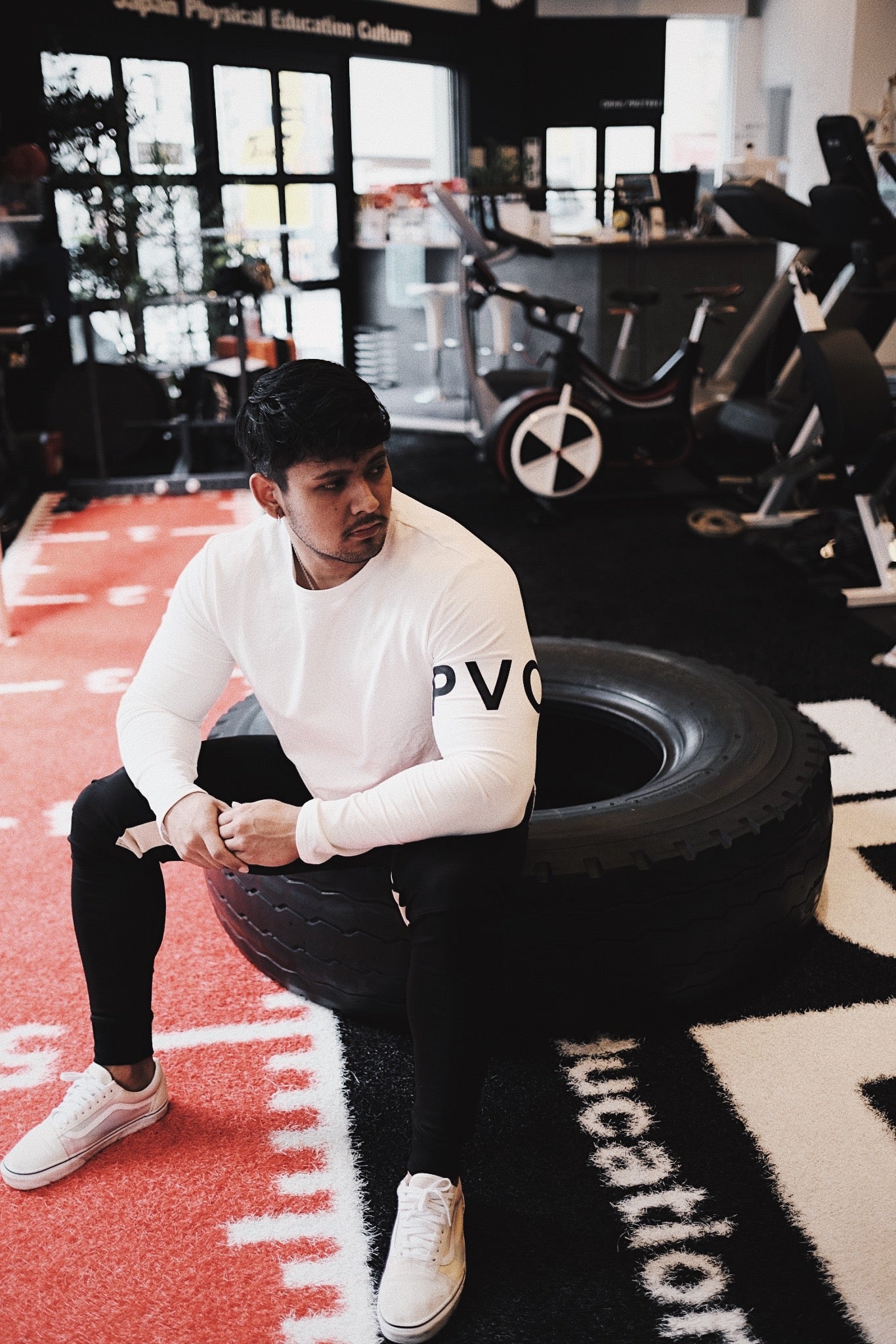 Pvot Street Long Sleeve T-shirts (White)