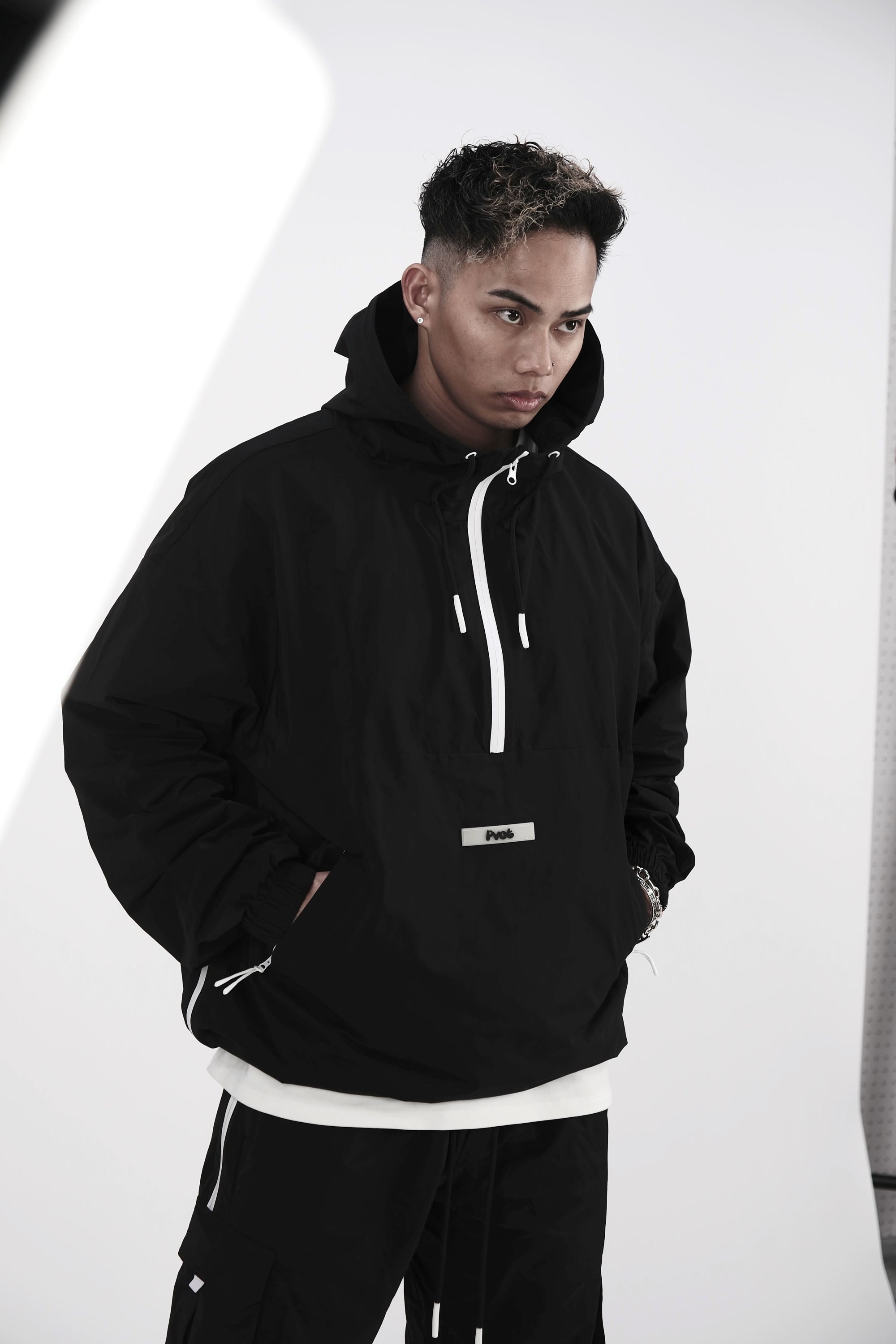 Pvot Anorak Premium Nylon Jacket(Black)