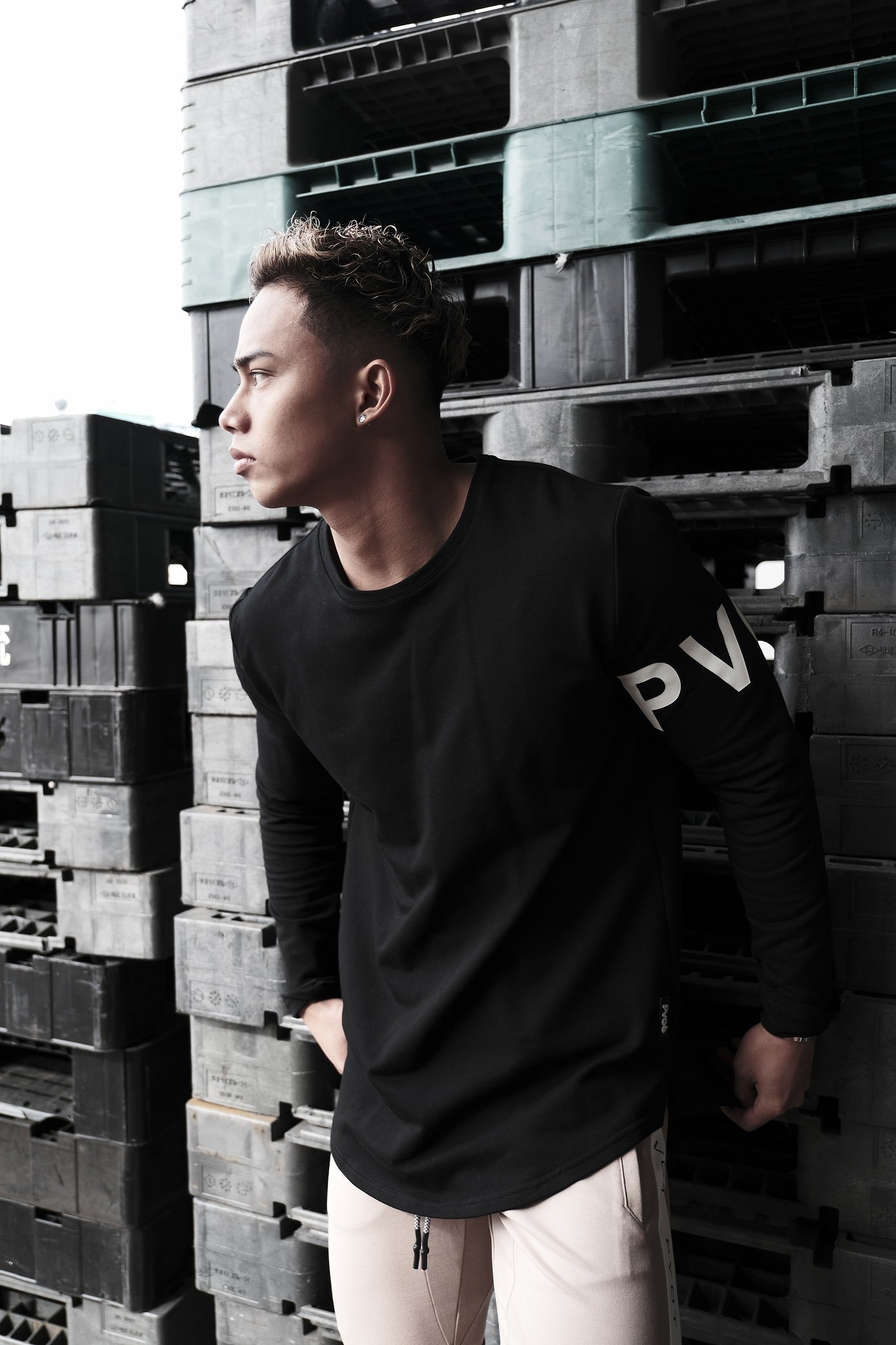 Pvot Street Long Sleeve T-shirts (Black)