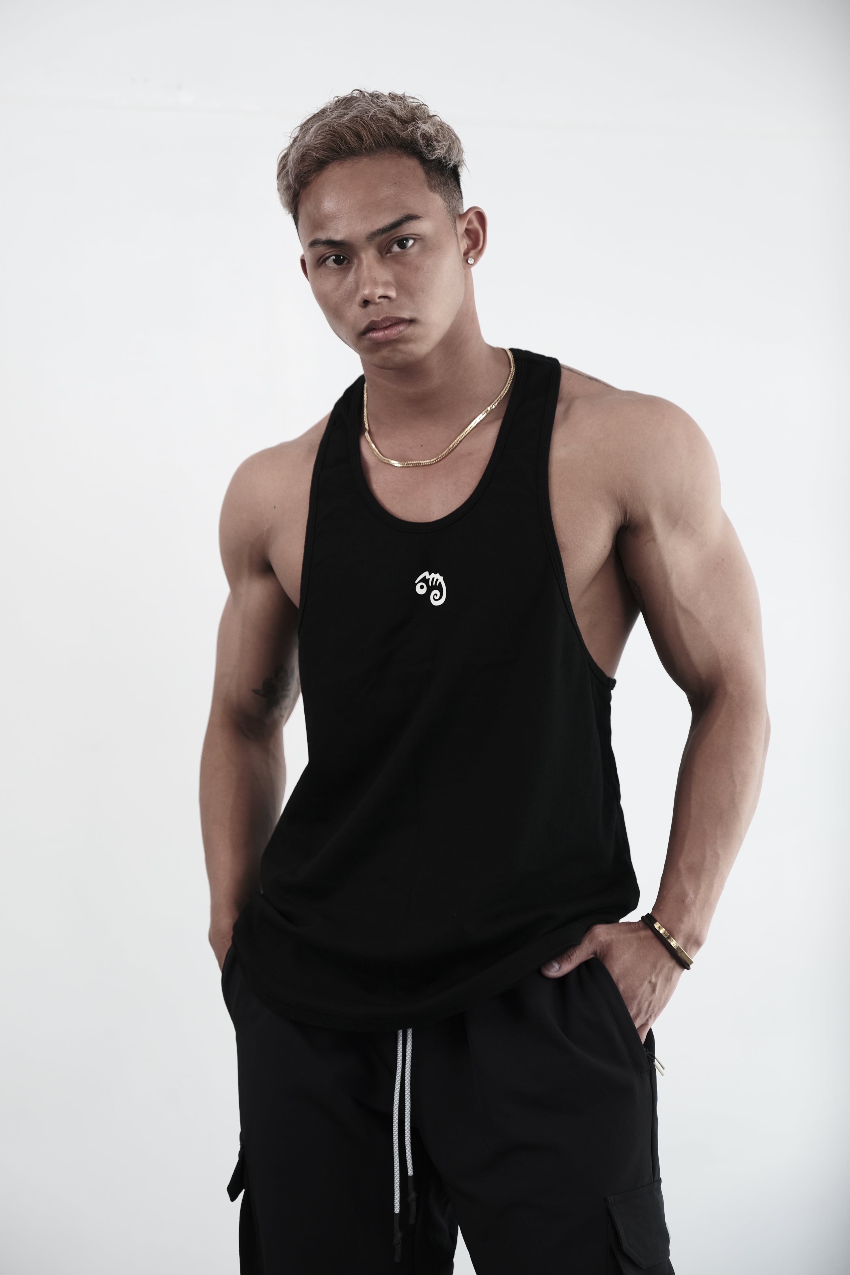 Pvot Athleisure Stringer (Black)