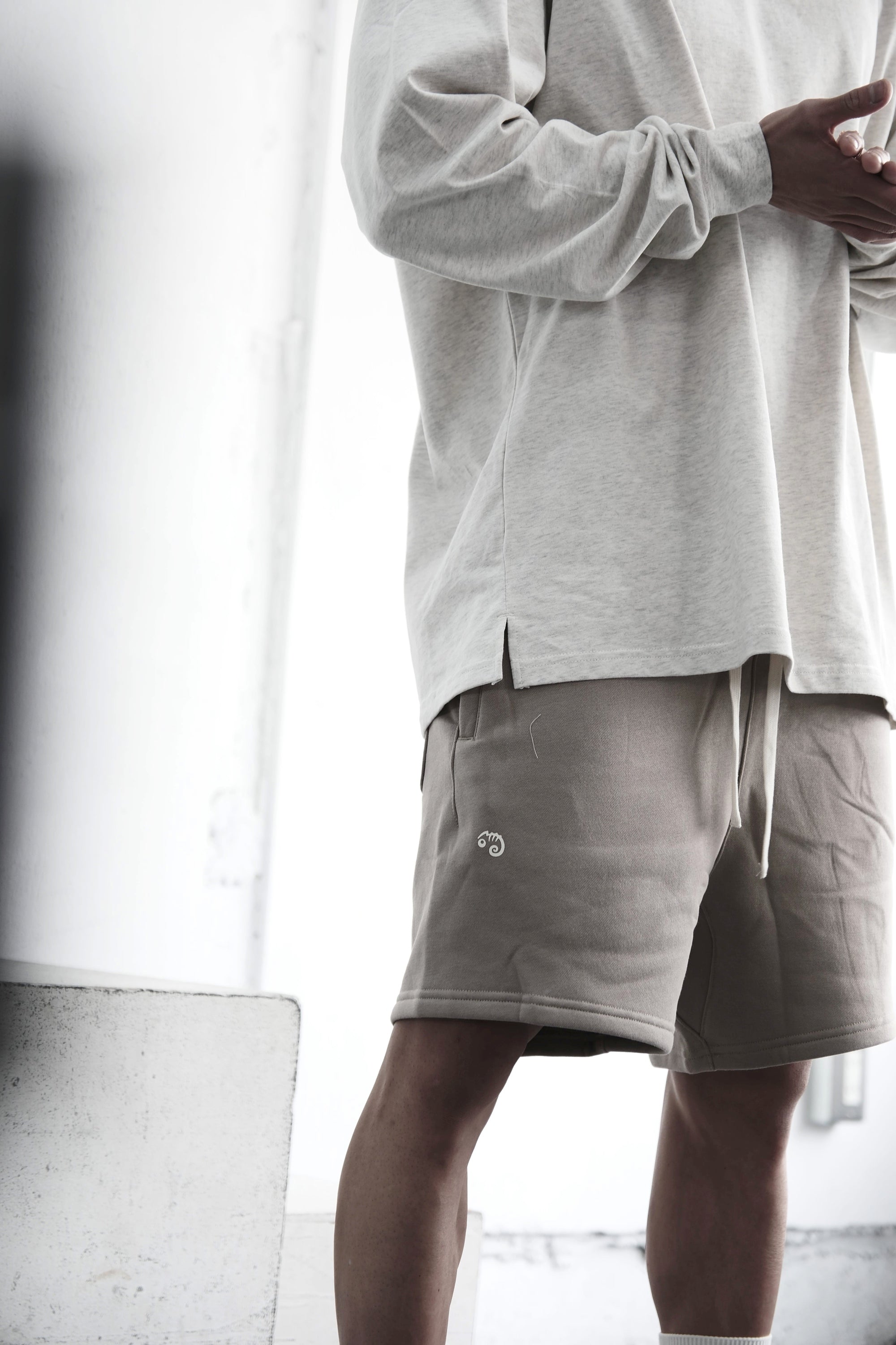 Pvot Sweat Shorts (Sand Beige)